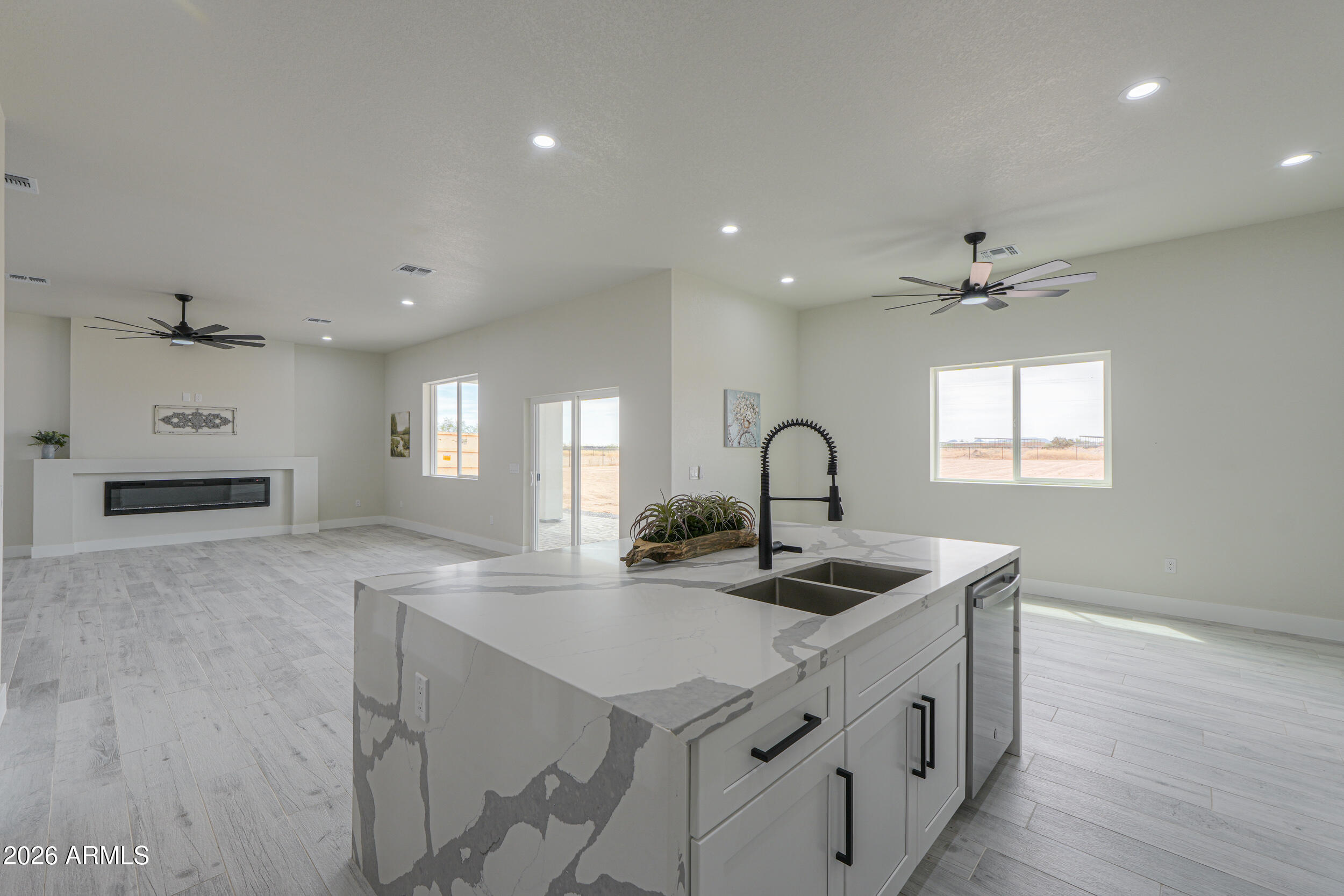 Properties 2 43419 W Carefree Place