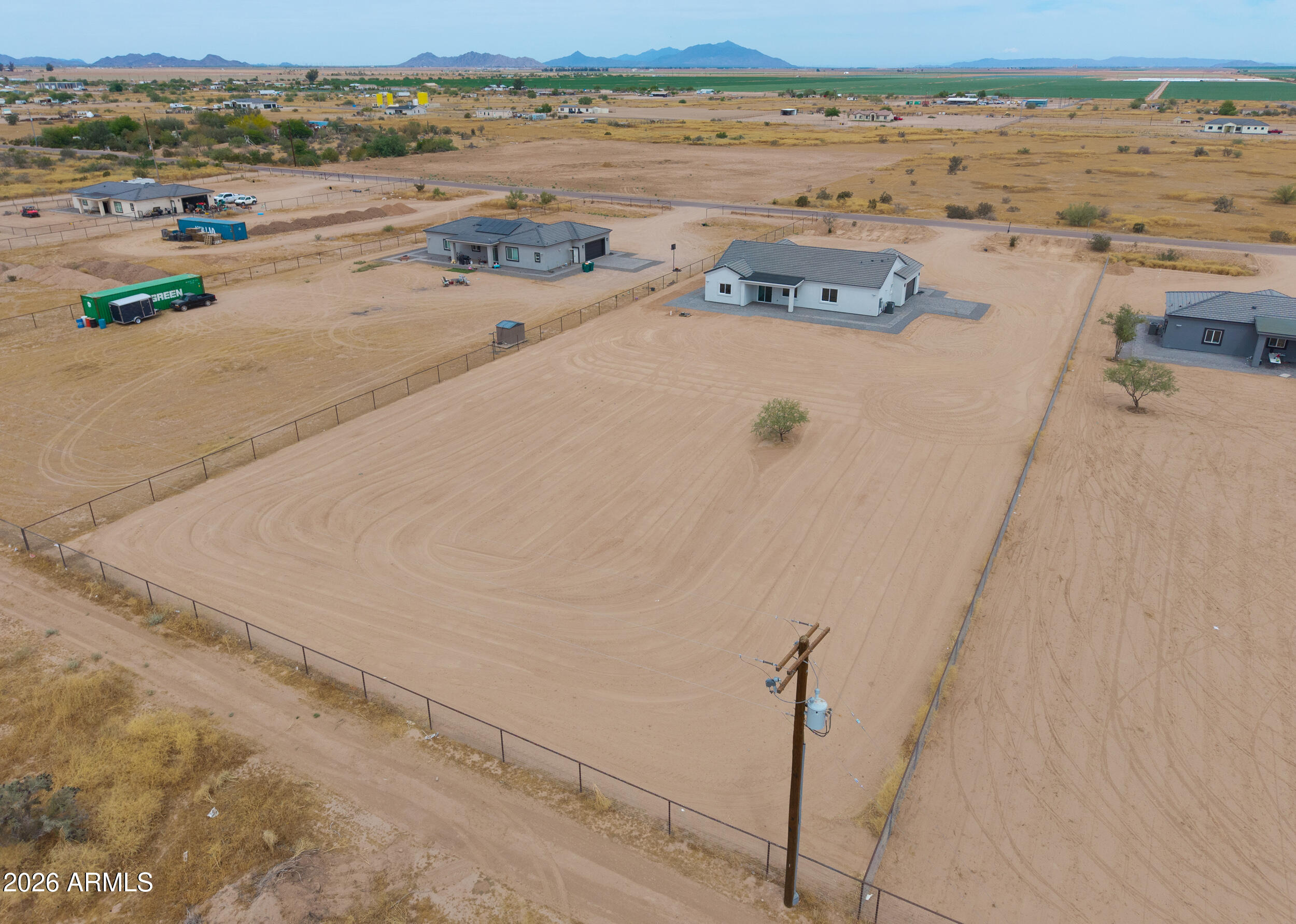 Properties 4 43419 W Carefree Place