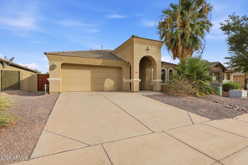 Photo of 20 W Cooper Canyon Road, San Tan Valley, AZ 85143 (MLS # 7063800)