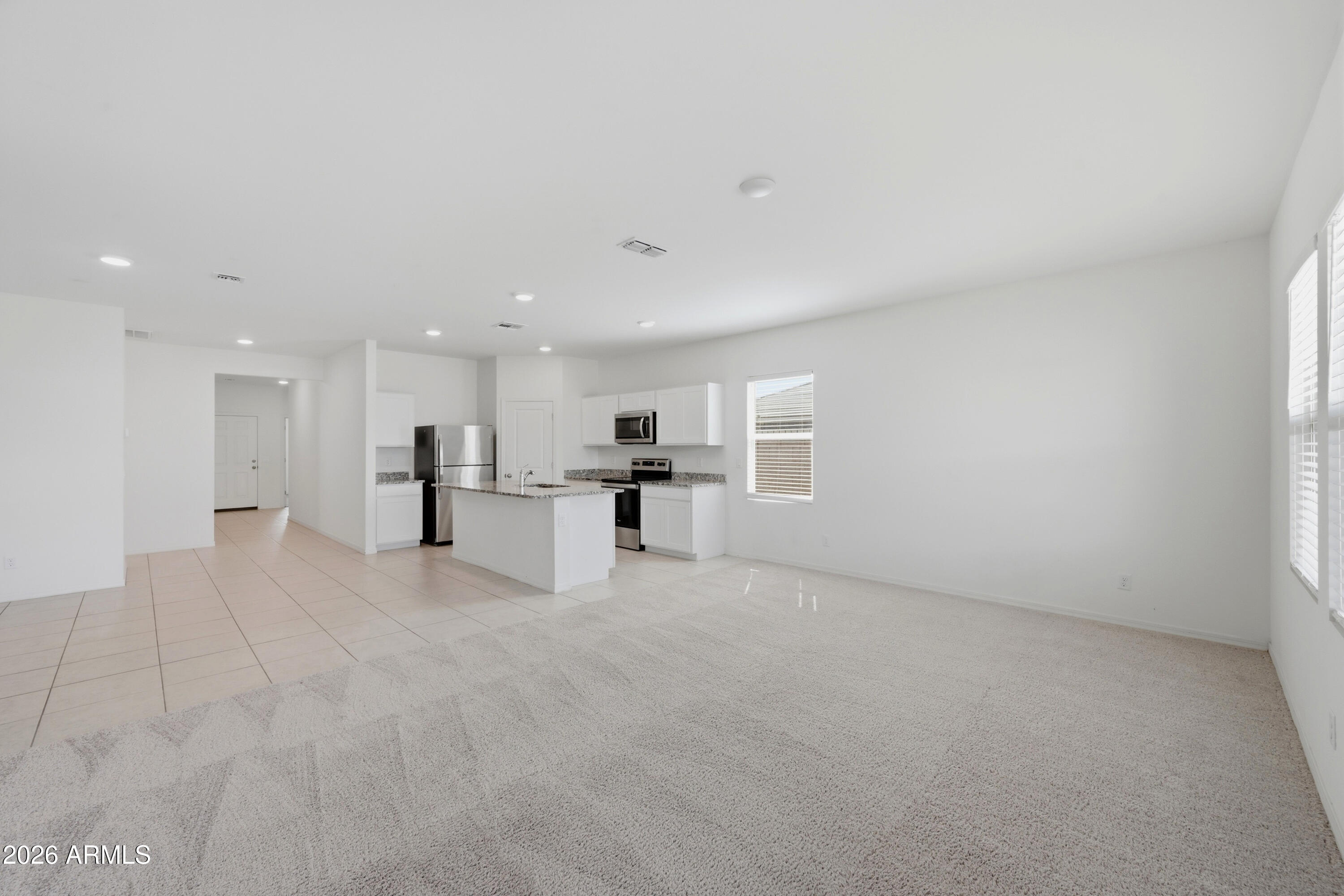 2022 E NEW BONNET Lane
