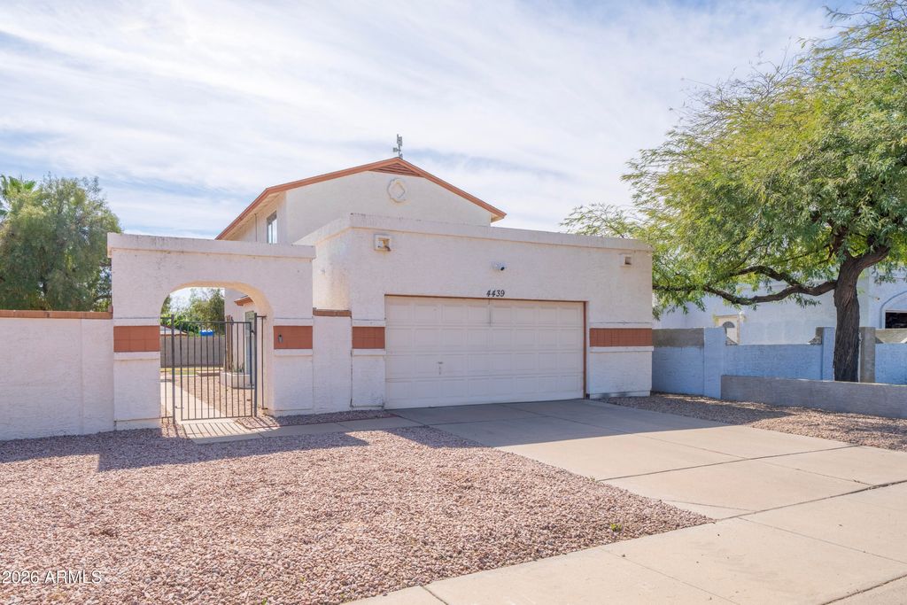 Photo of 4439 W Westcott Drive, Glendale, AZ 85308 (MLS # 6994535)