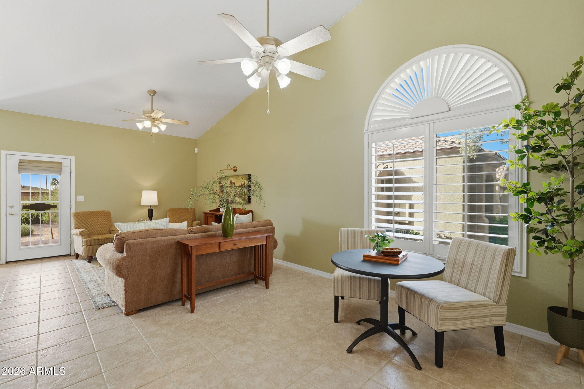 4202 E BROADWAY Road 95