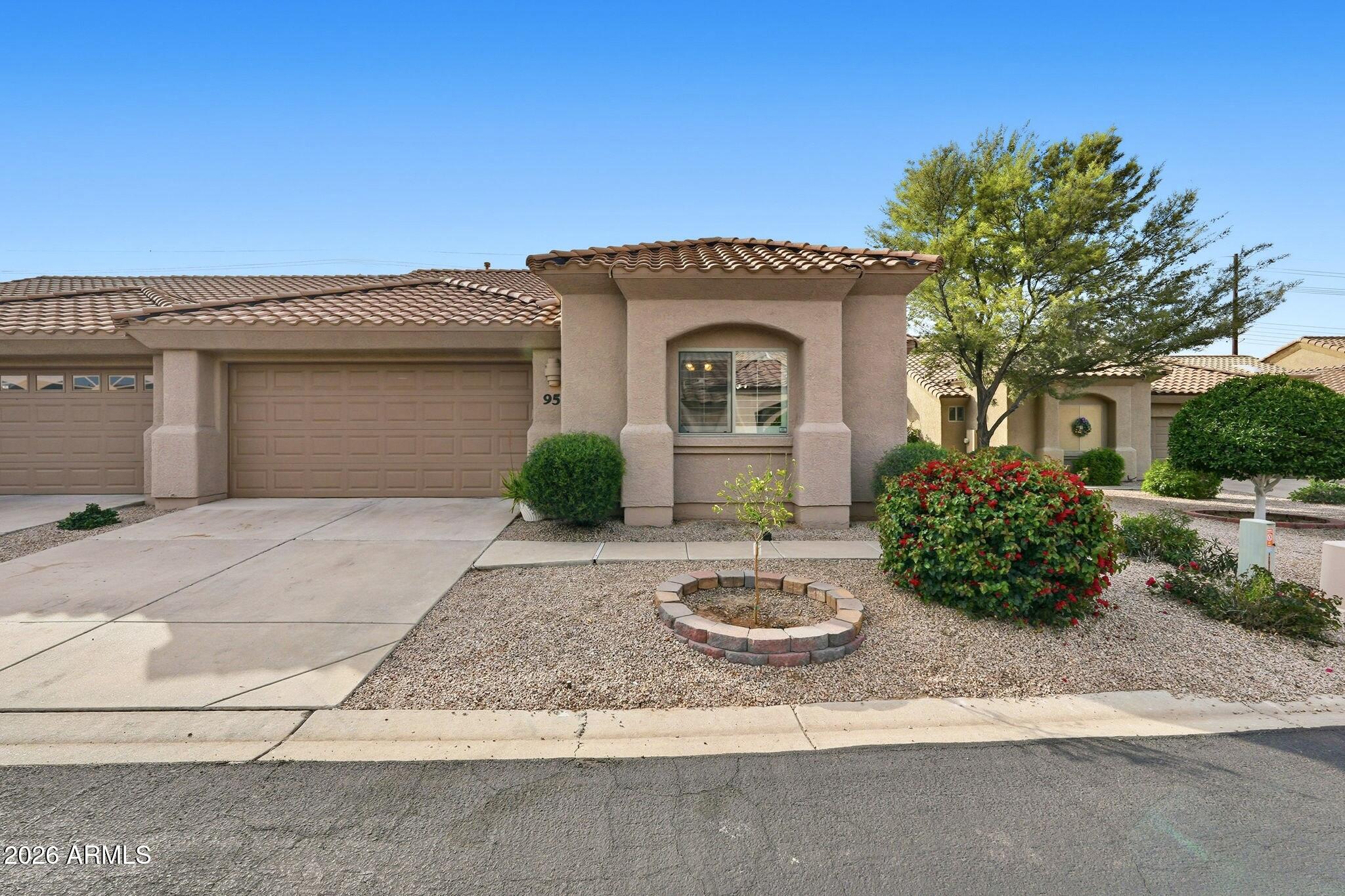 4202 E BROADWAY Road 95