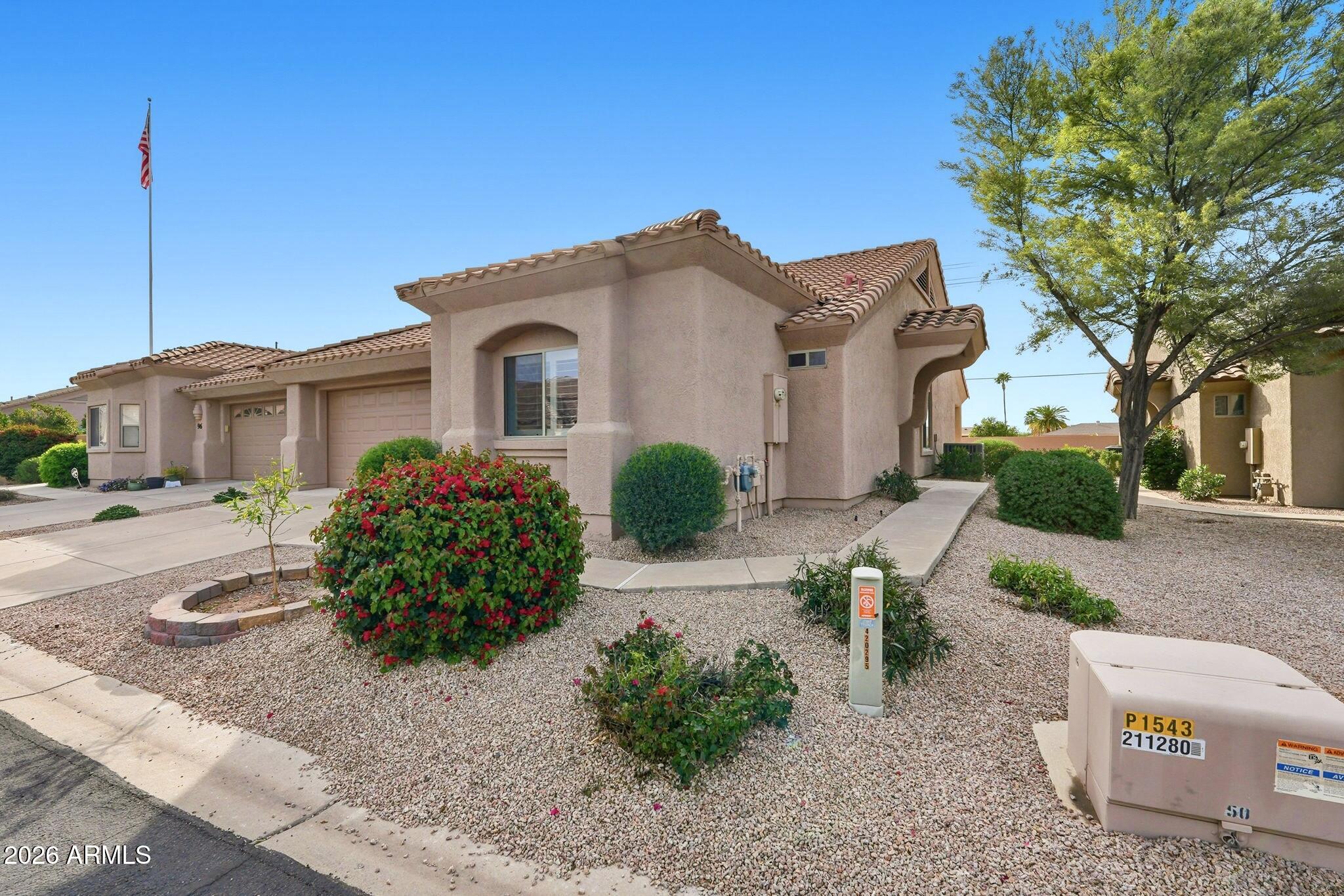 4202 E BROADWAY Road 95