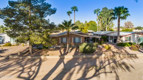 A home in Sun Lakes