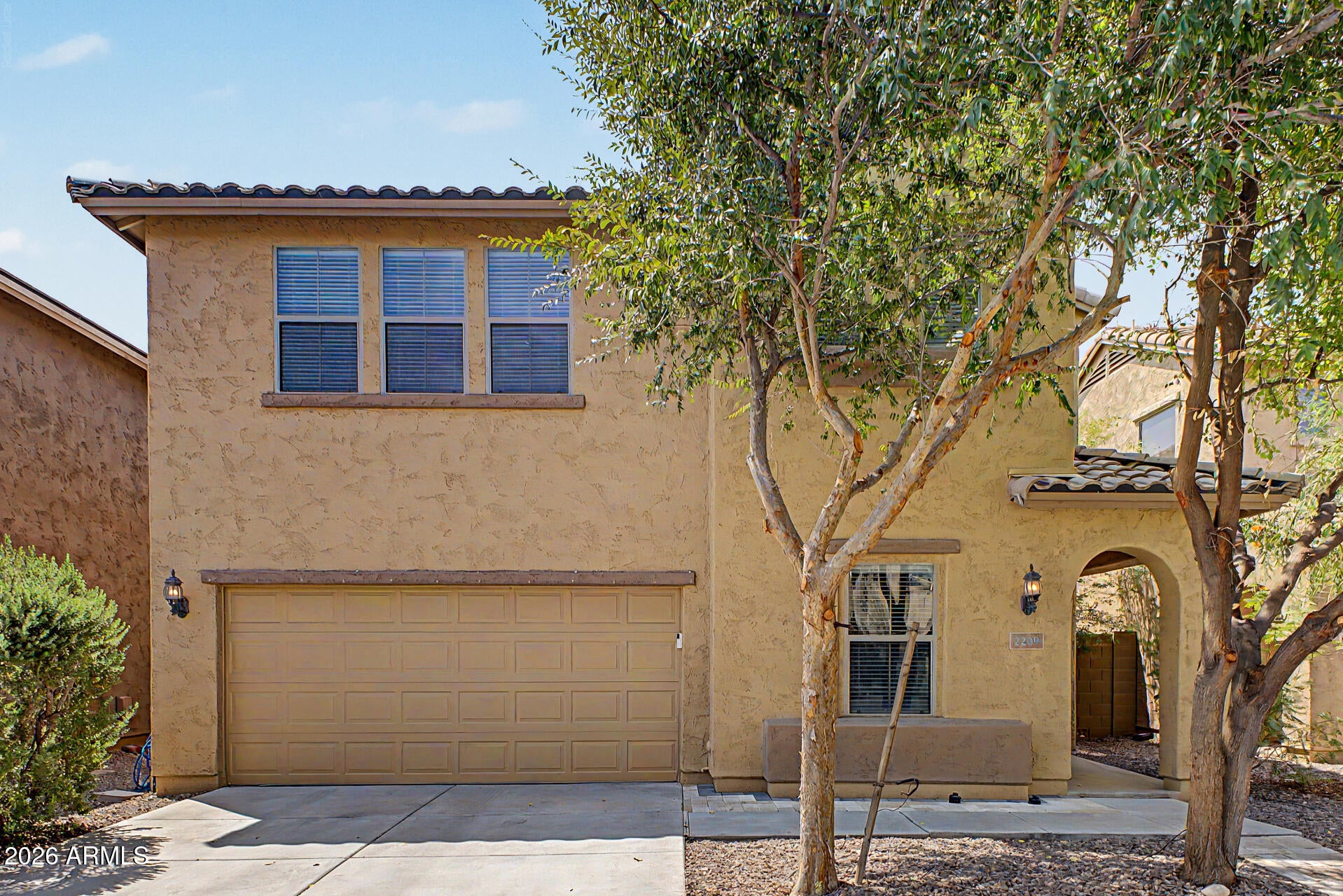 2209 W KATHLEEN Road