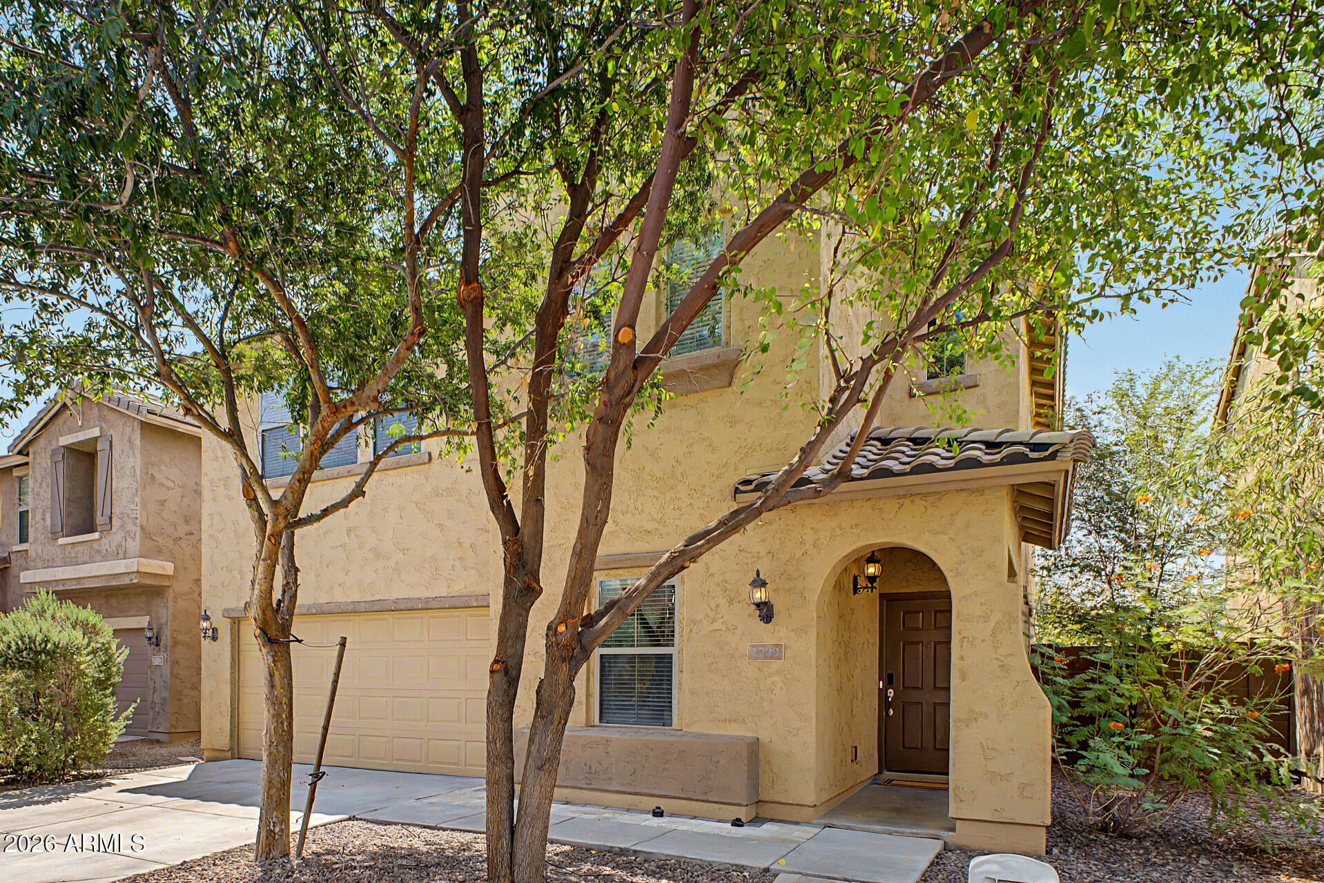 2209 W KATHLEEN Road