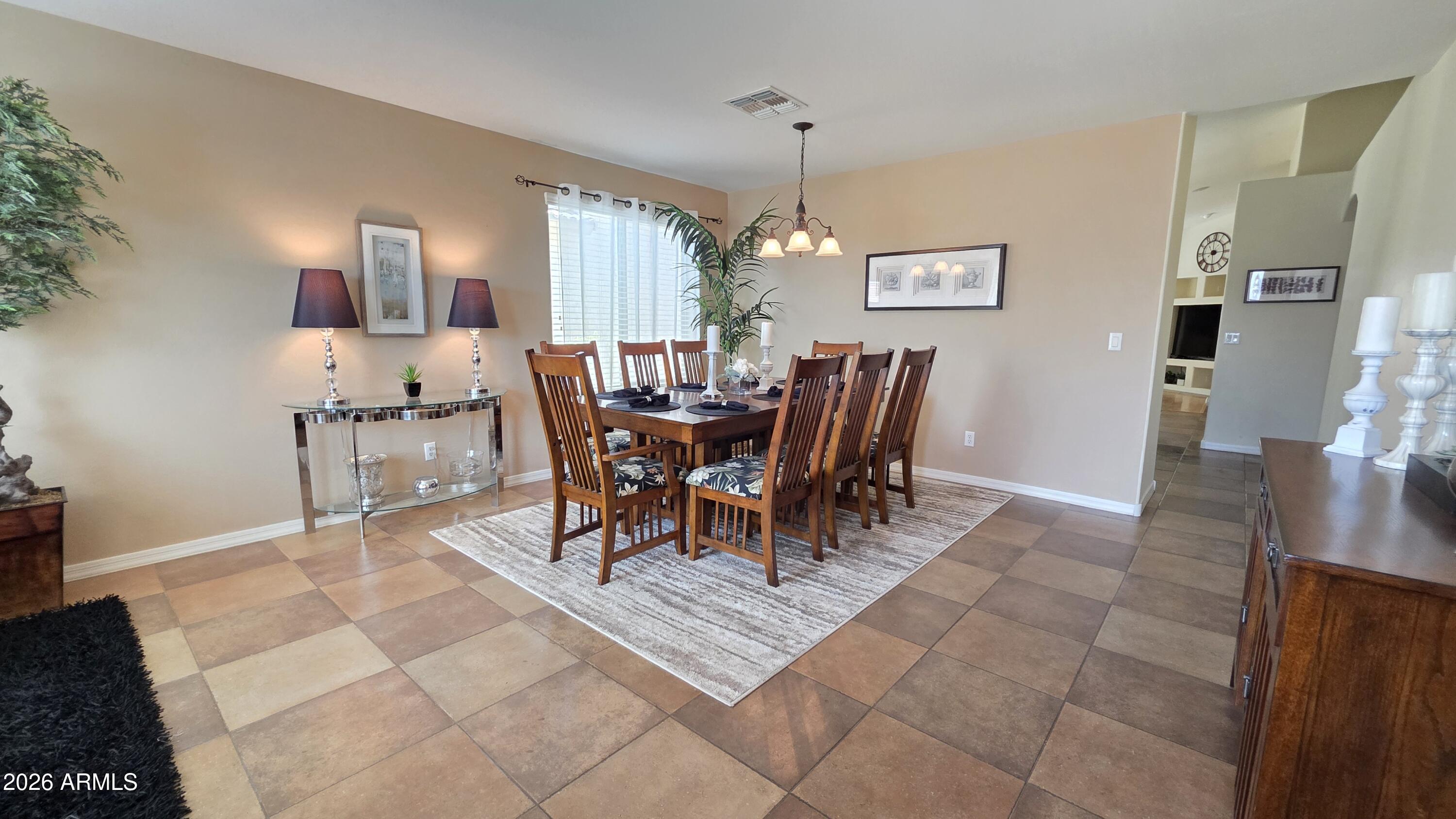 33818 N WINDMILL Run