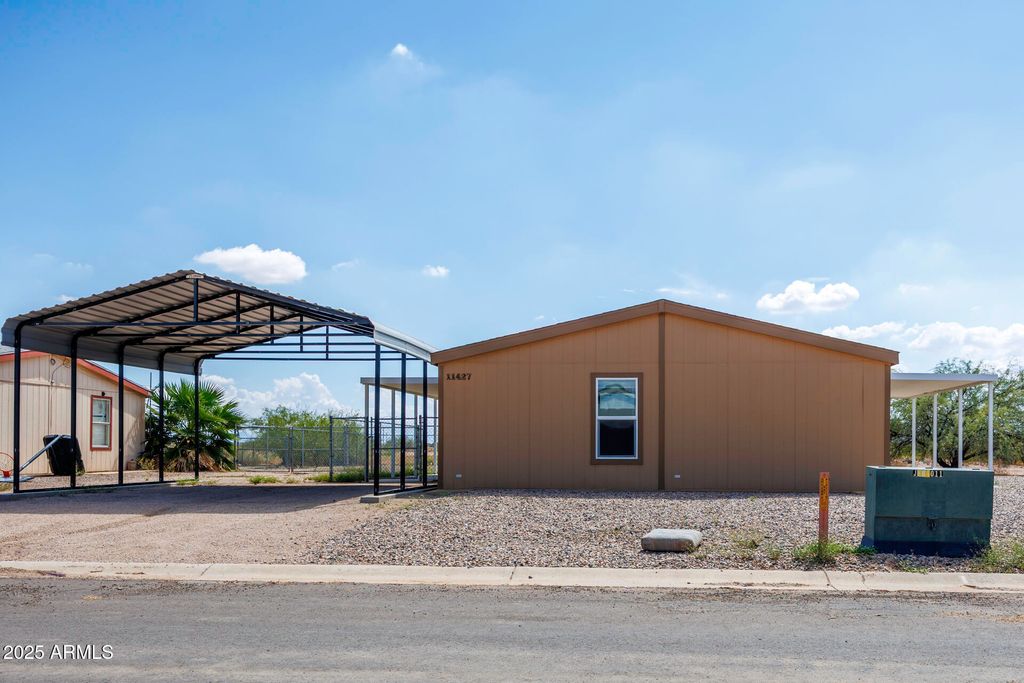 Photo of 11427 W Stagecoach Road, Arizona City, AZ 85123 (MLS # 6920402)