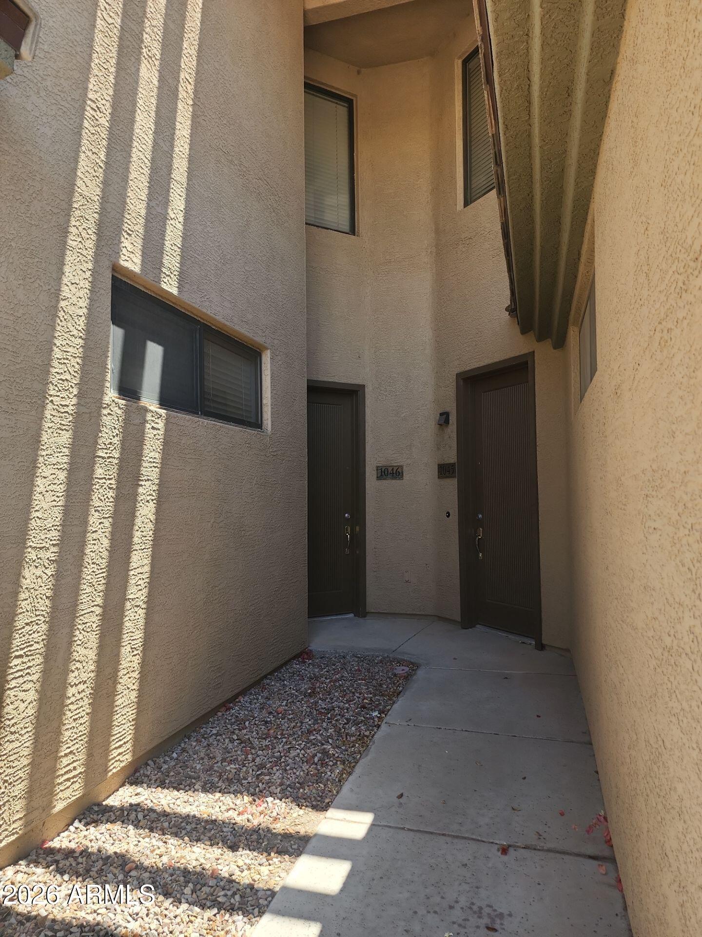 705 W Queen Creek Road 1046