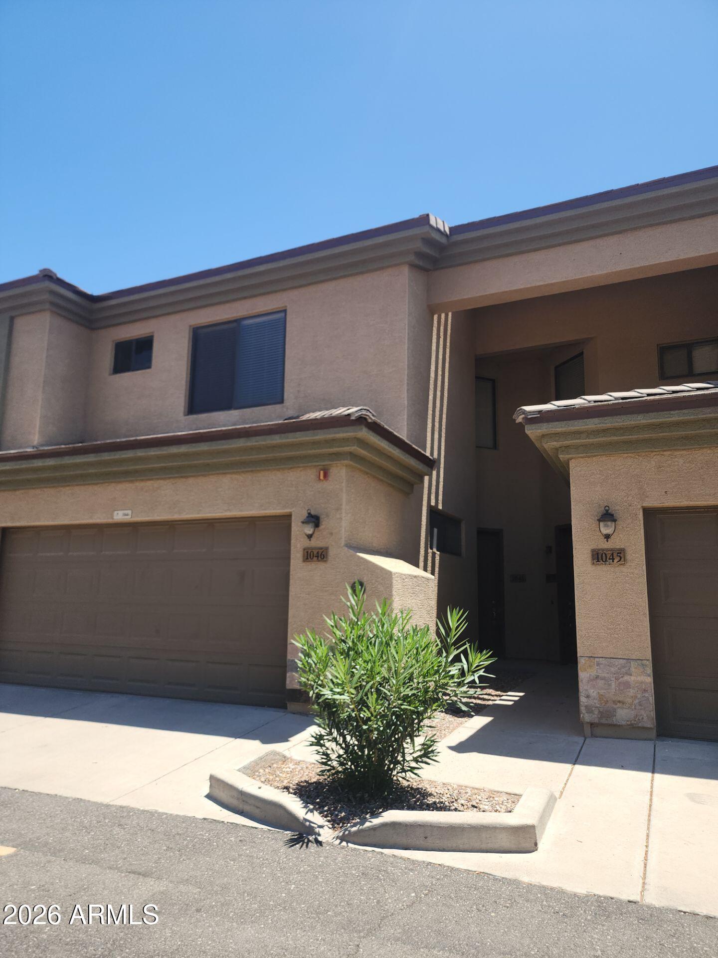 705 W Queen Creek Road 1046