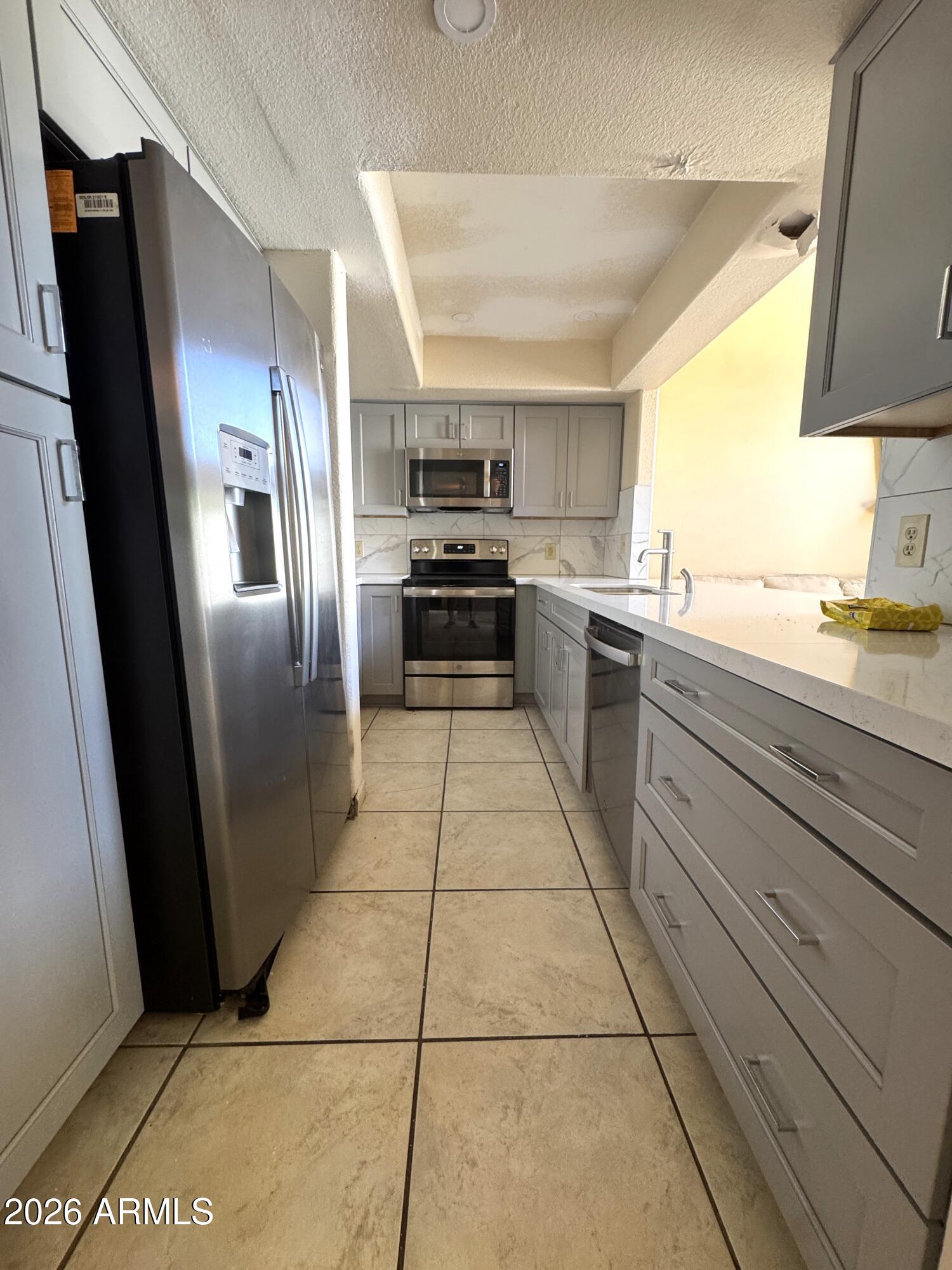 16607 N 56th Place