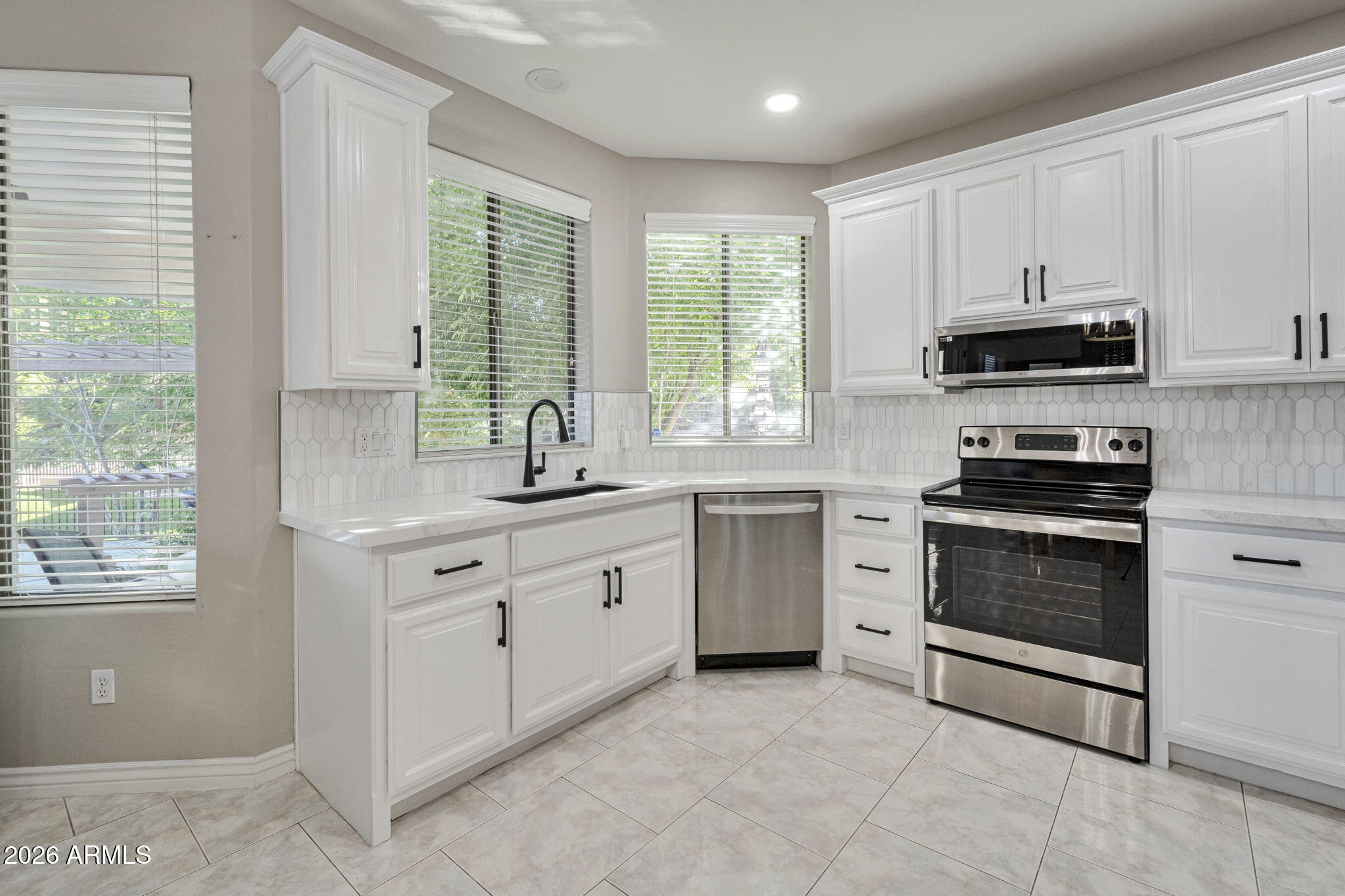 155 N BROOKSIDE Street