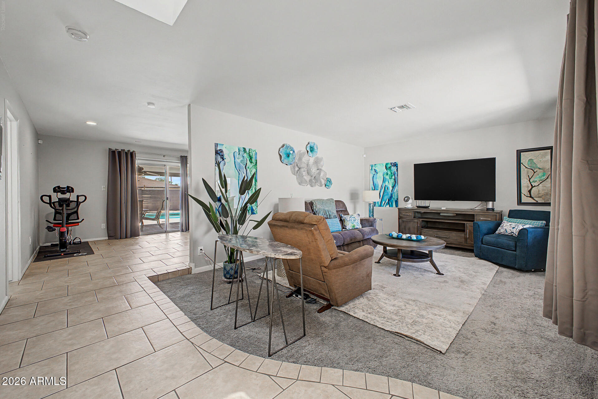 1139 E WATSON Drive