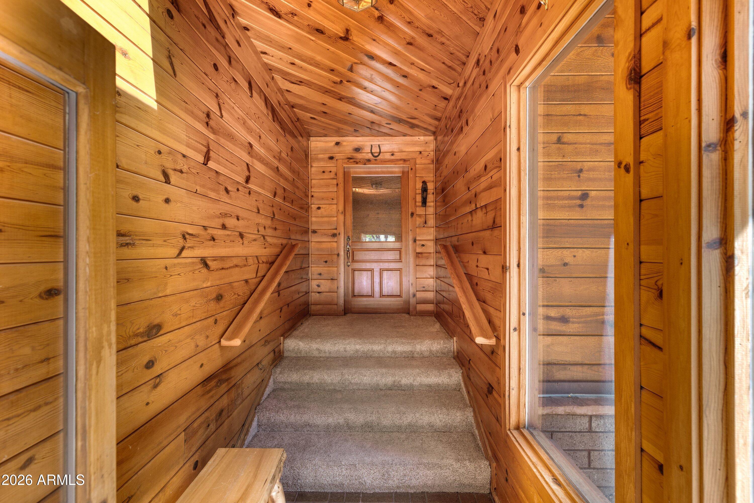 5038 SWEEPING VISTA Drive