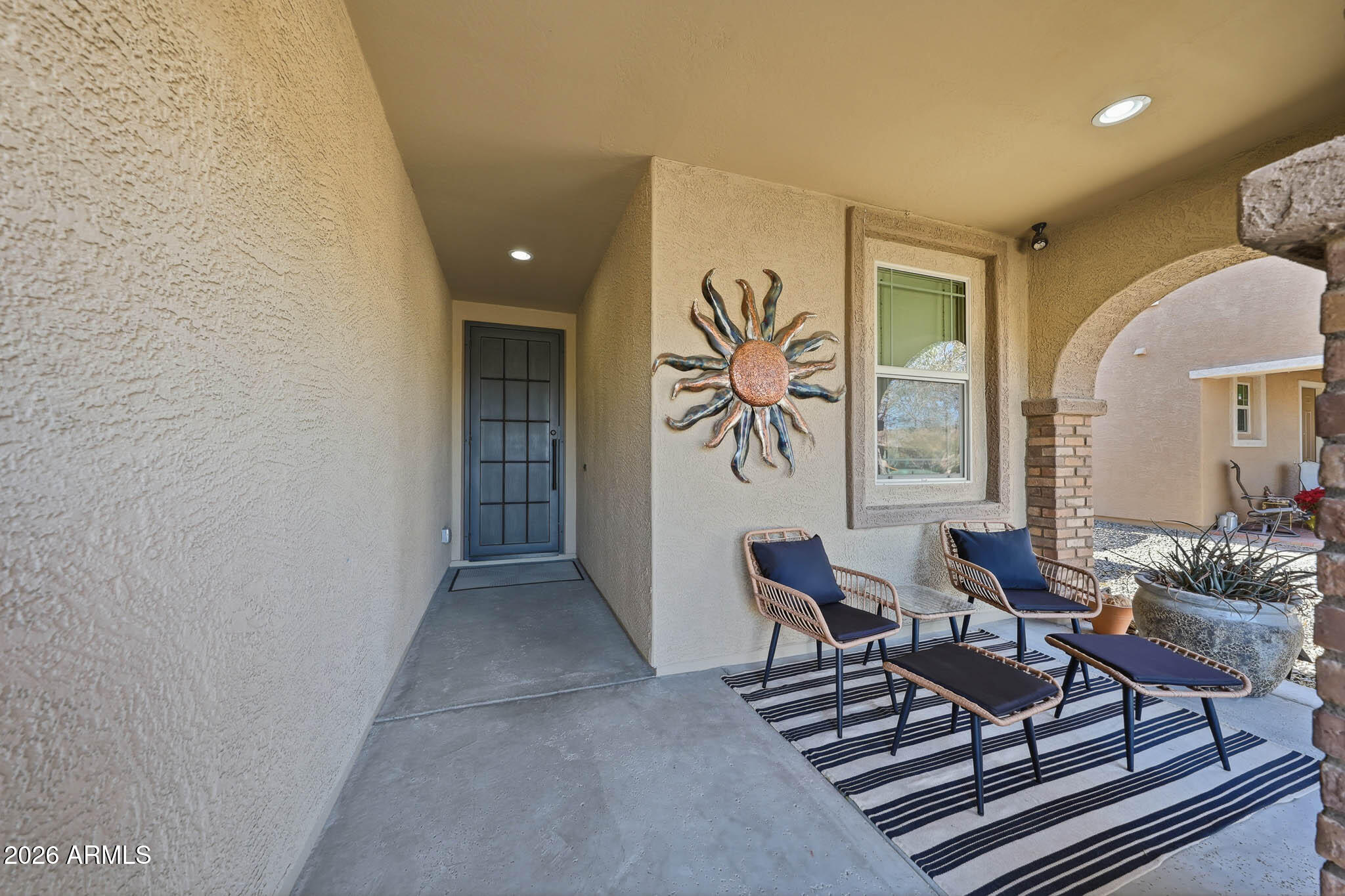 18733 W COLTER Street