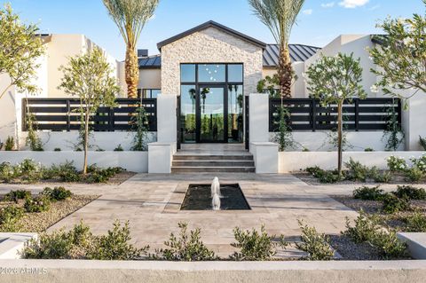 Property photo of 5225 E Mockingbird Lane, Paradise Valley, AZ 85253