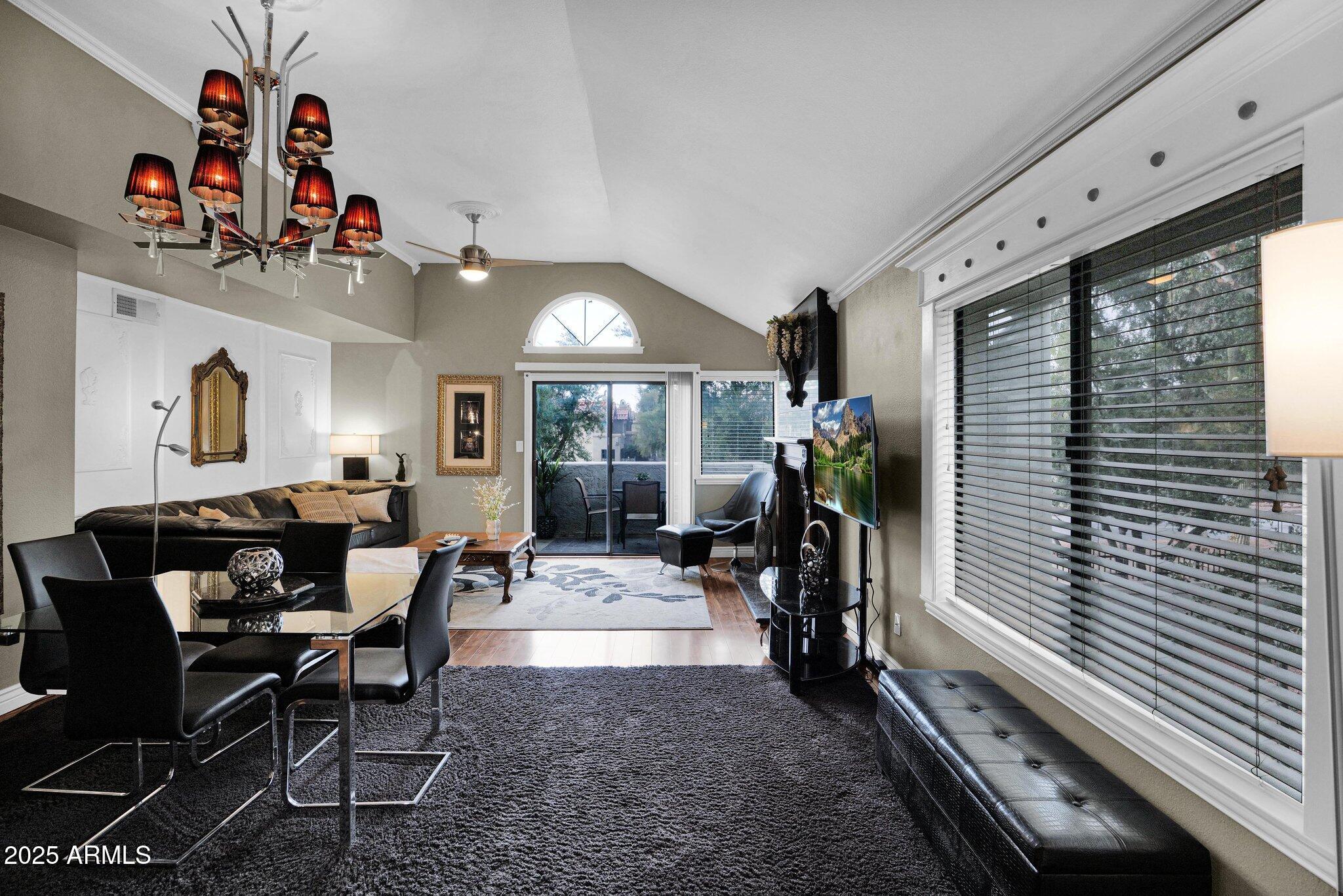 10115 E MOUNTAIN VIEW Road 2059