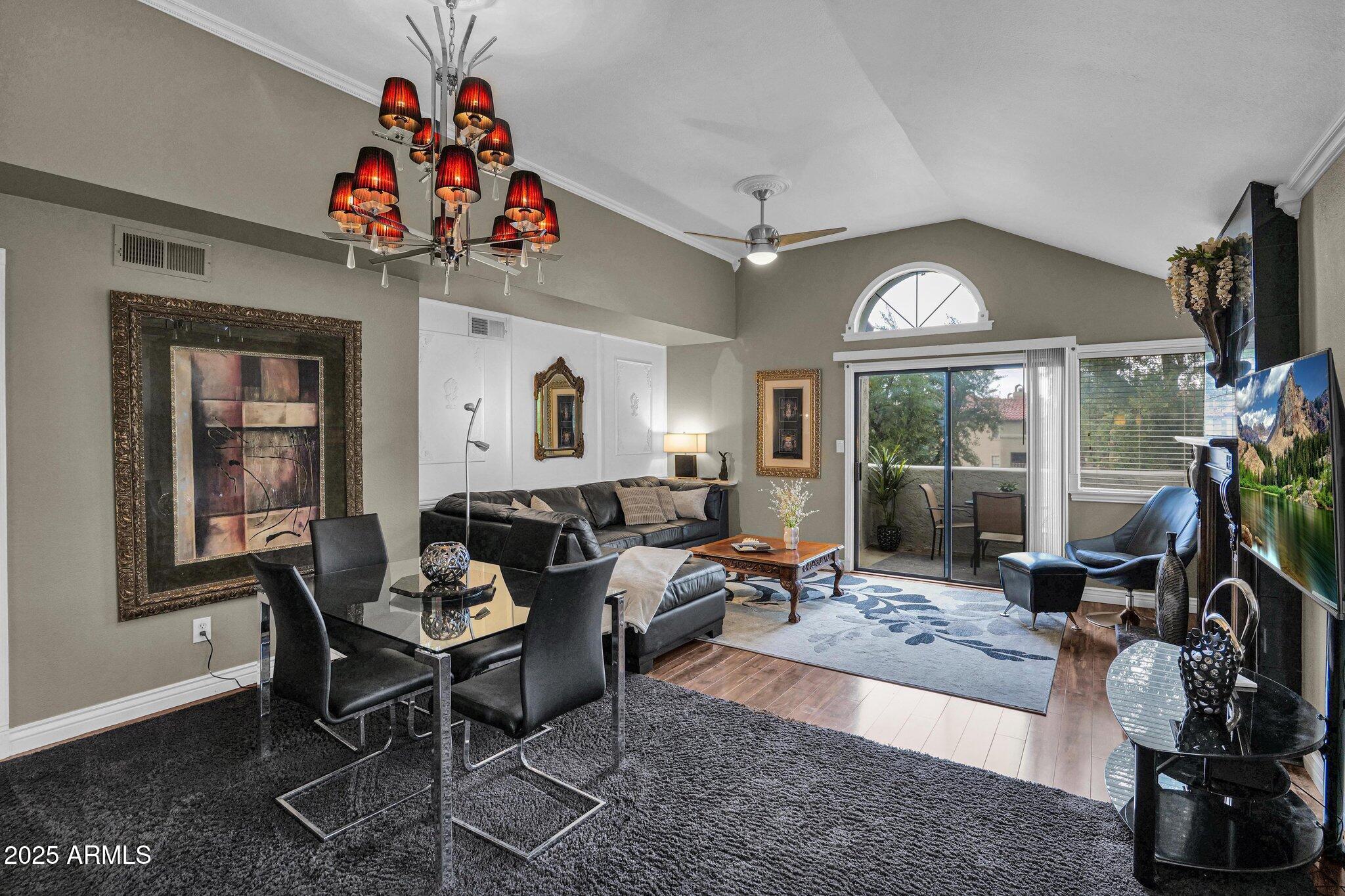 10115 E MOUNTAIN VIEW Road 2059