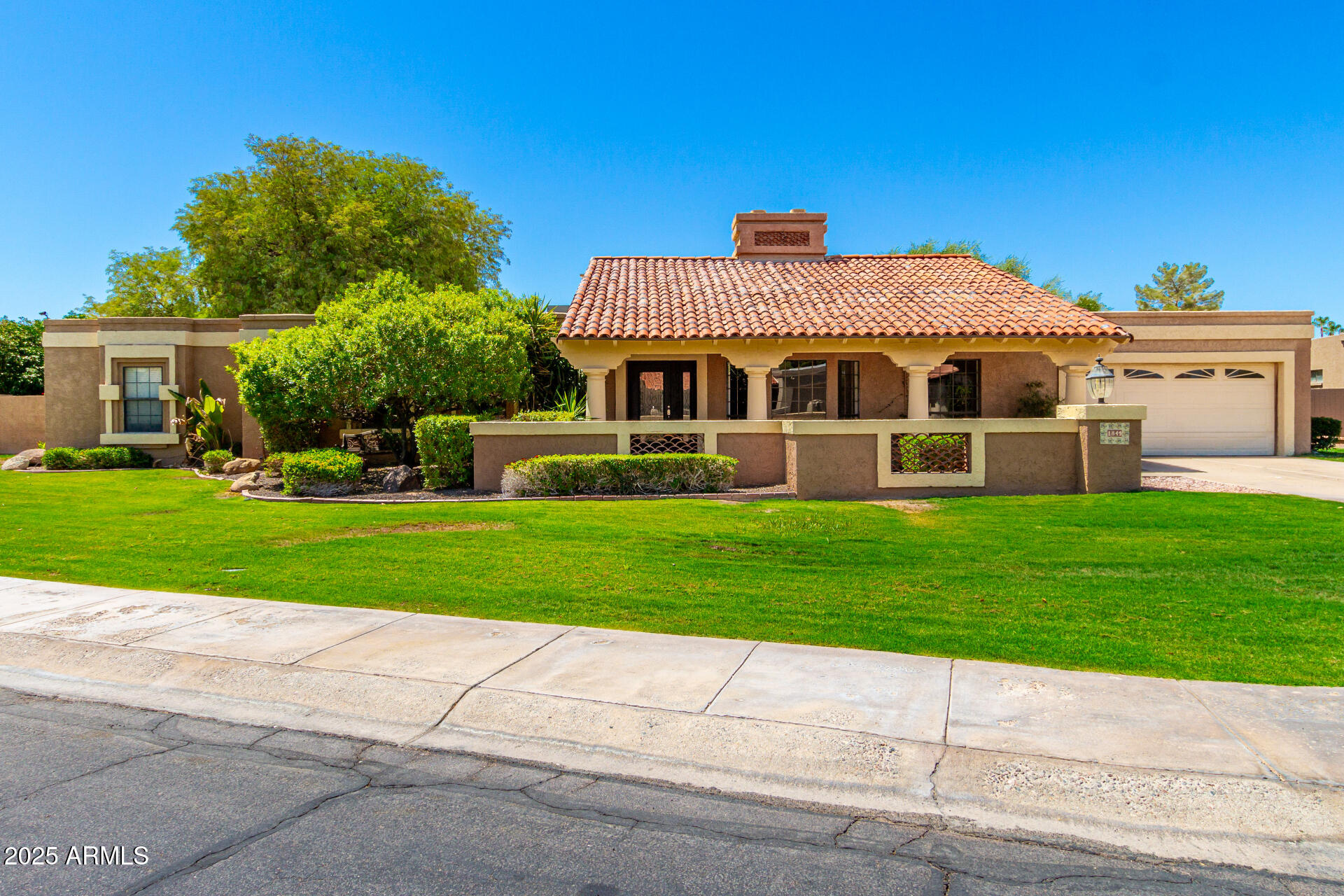 1849 E Buena Vista Drive