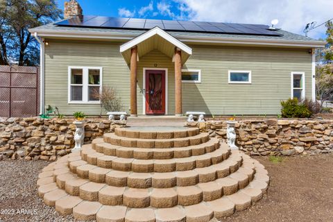 A home in Yarnell