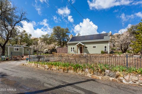 A home in Yarnell