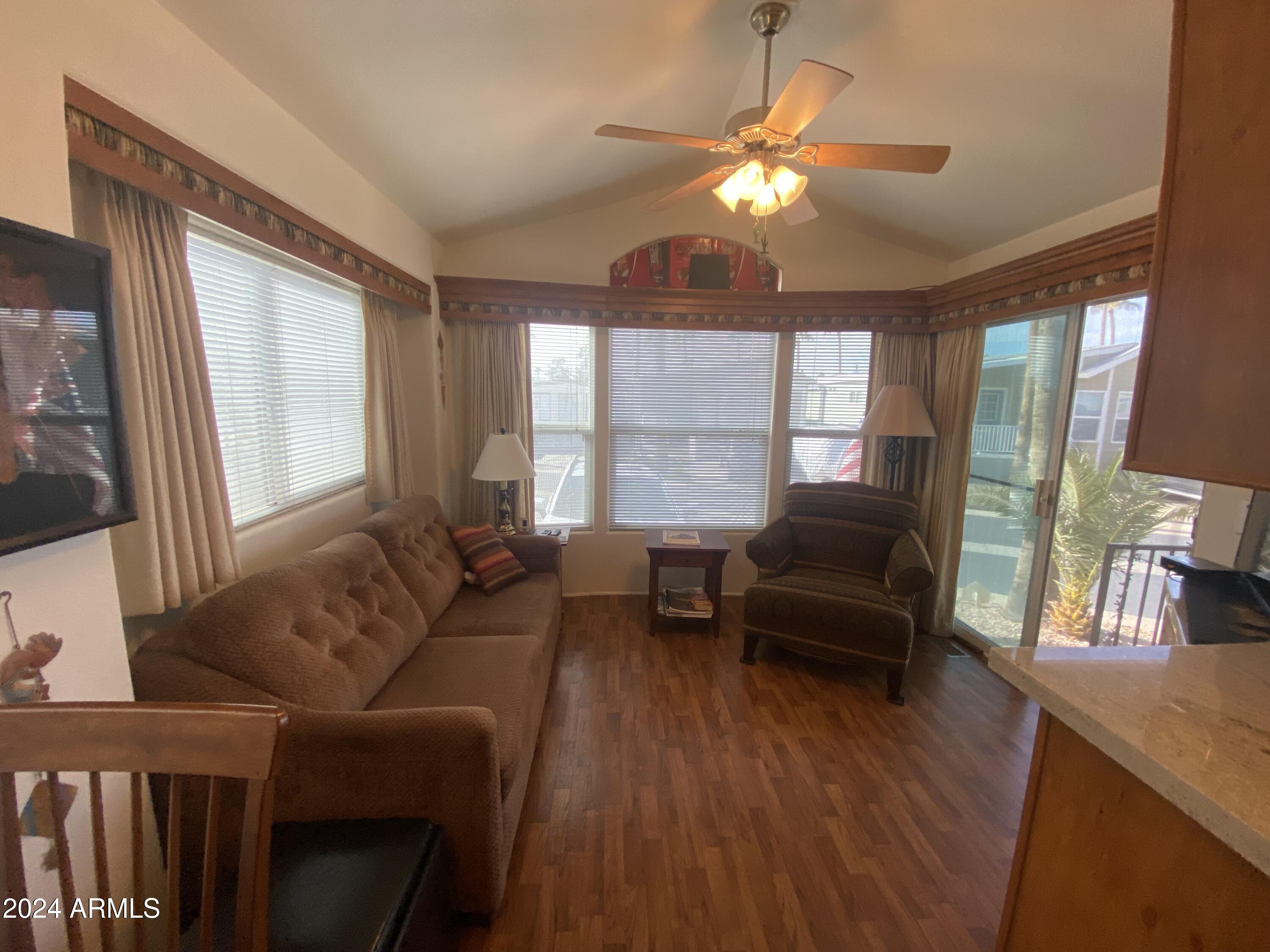 1415 S HAVASUPAI Drive 415