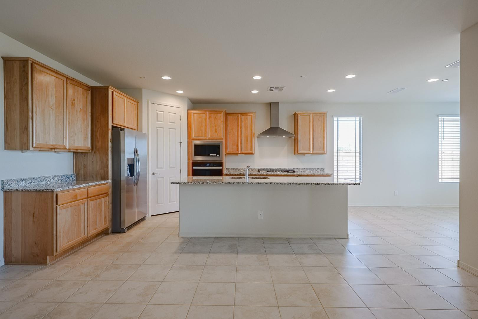 13715 W Calle De Baca