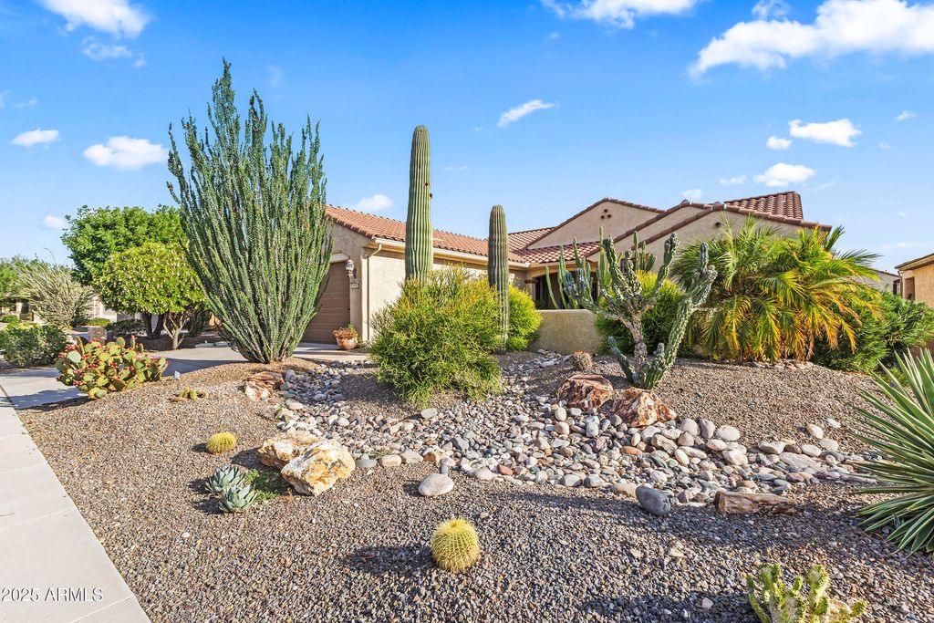 Photo of 26983 W Runion Drive, Buckeye, AZ 85396 (MLS # 6926621)