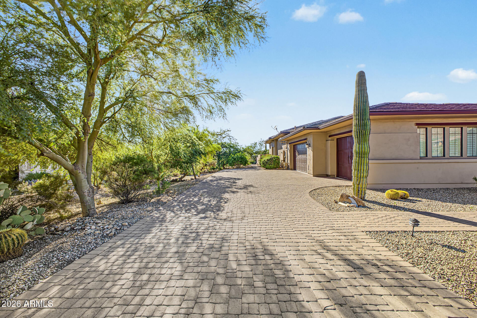 2554 N TAMBOR --