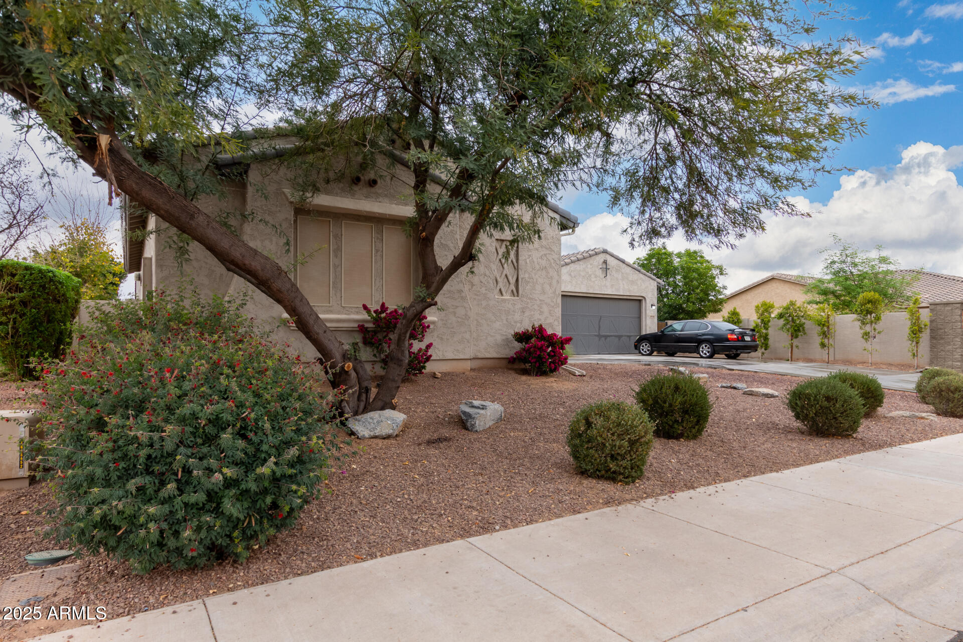 14918 W ESCONDIDO Drive