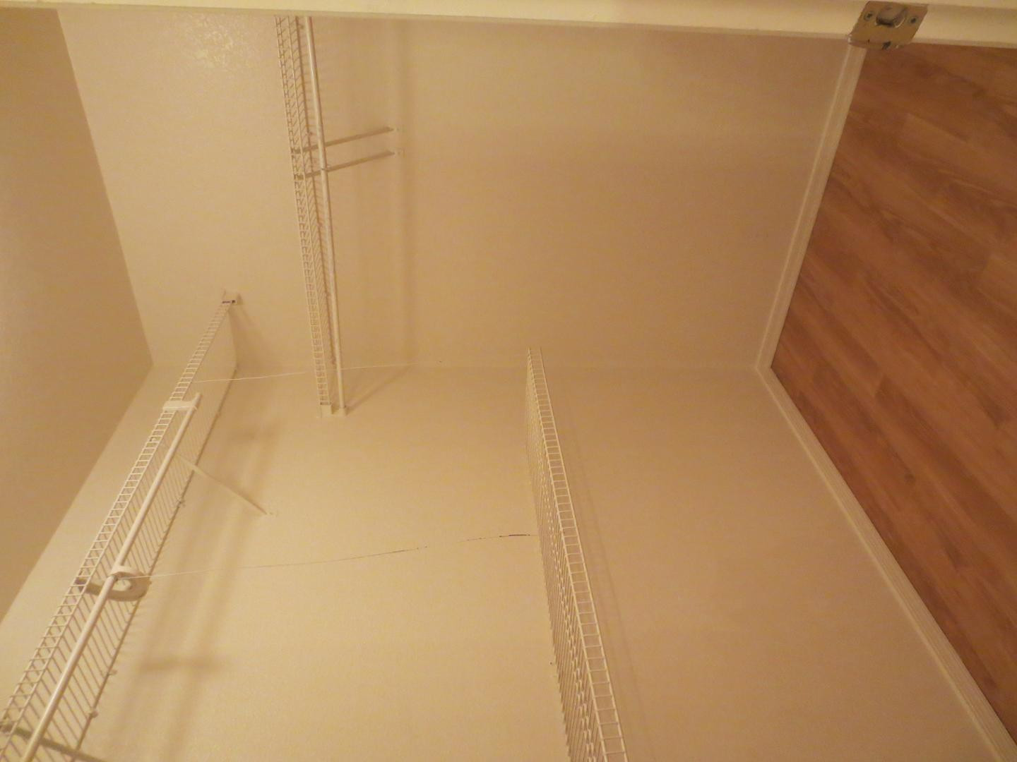 2016 E Bluefield Avenue