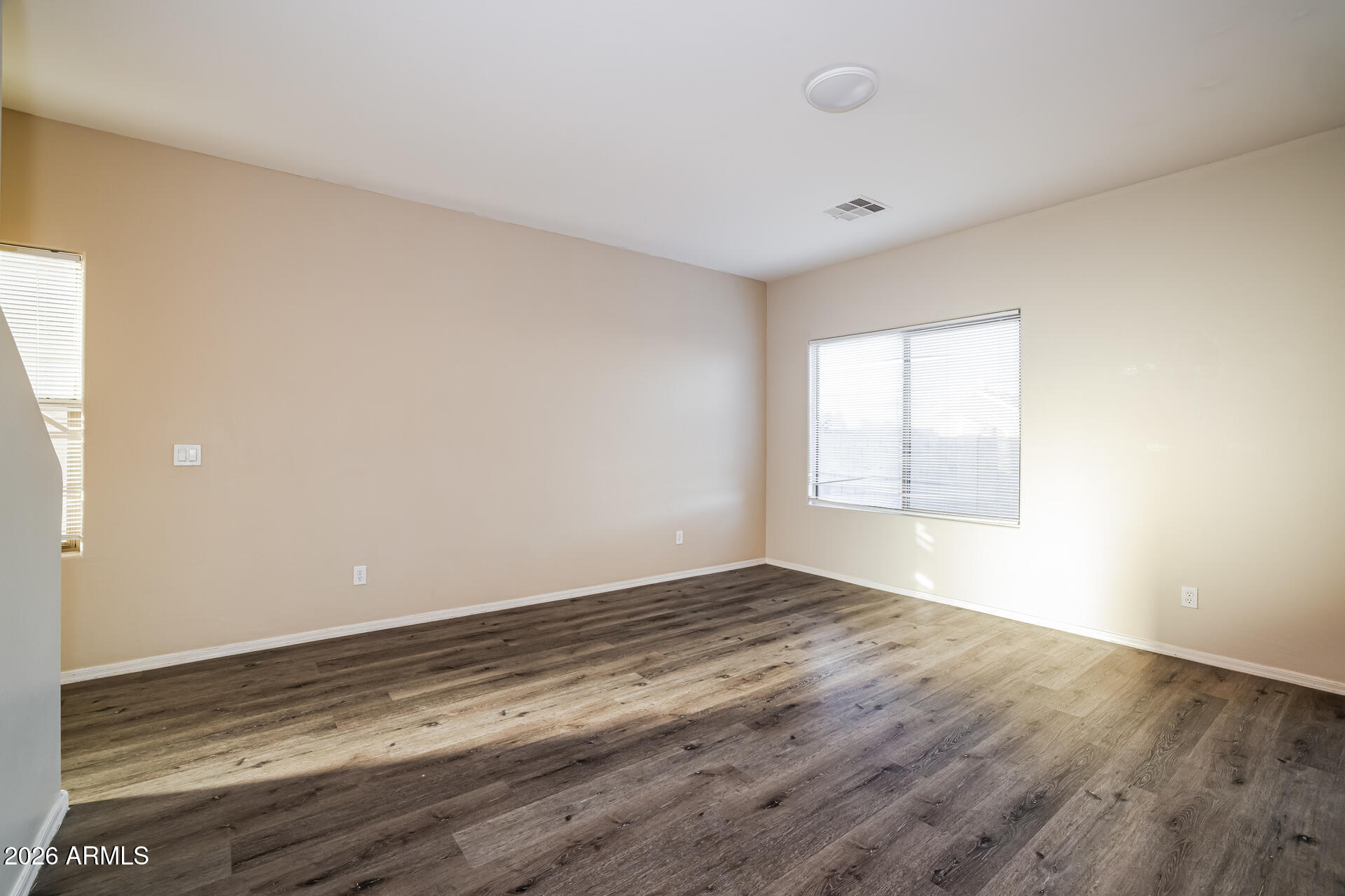 5015 S 6TH Way