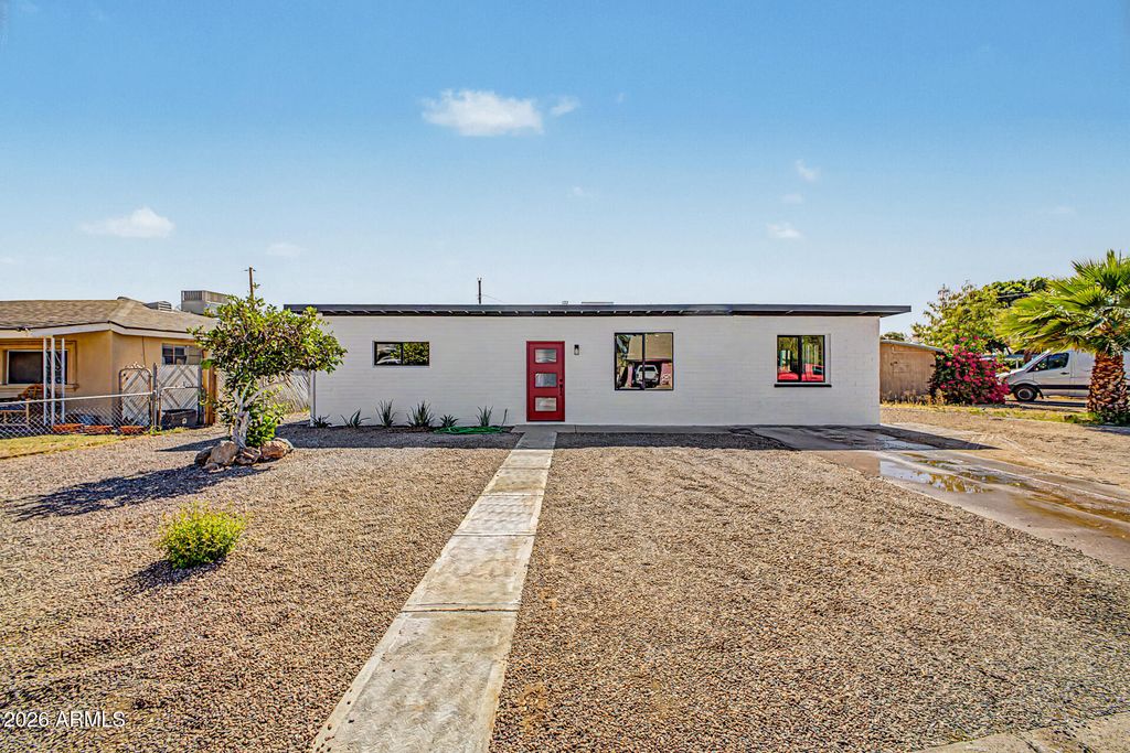 Photo of 4123 N 30th Drive, Phoenix, AZ 85017 (MLS # 7032403)
