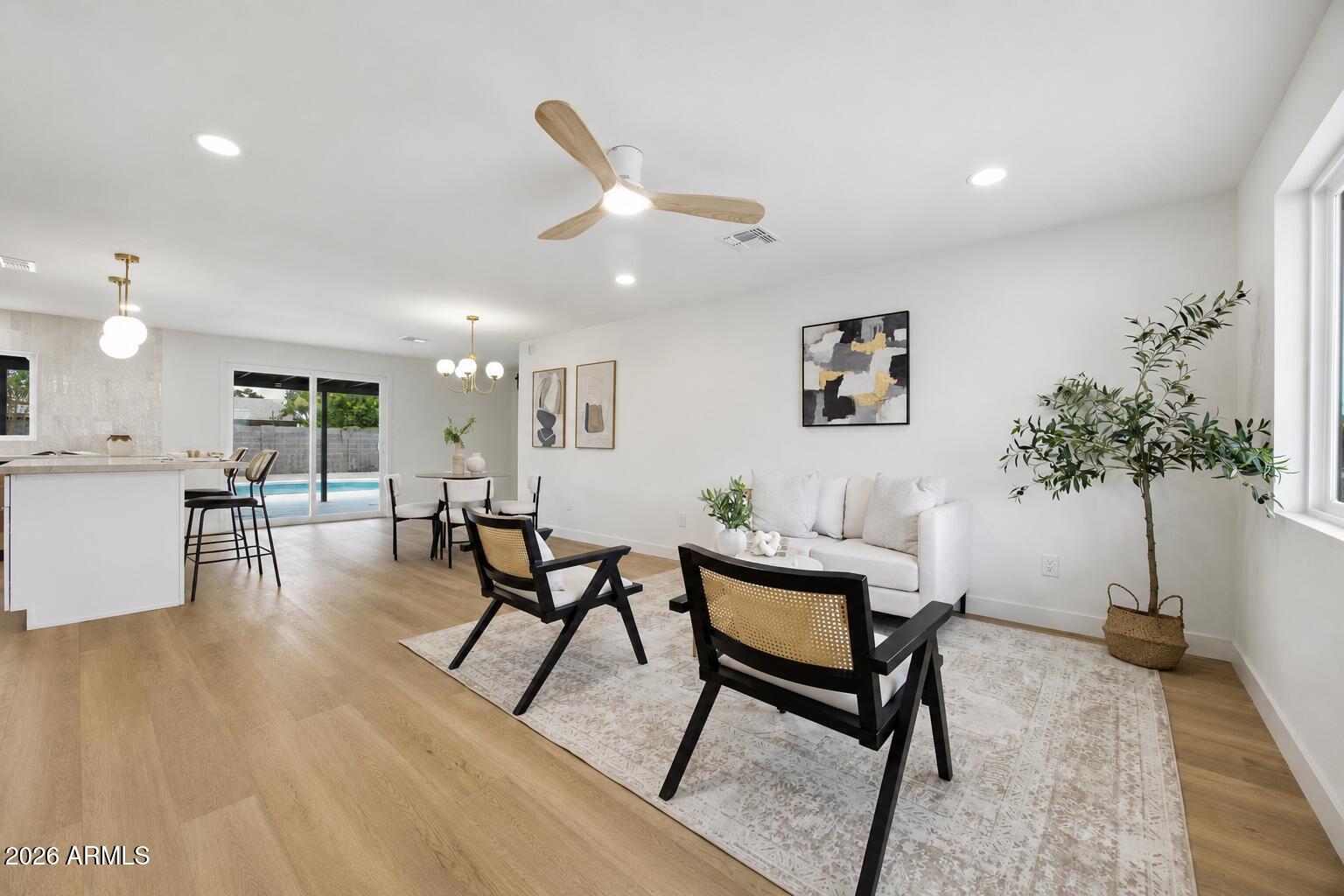 14407 N 37TH Court