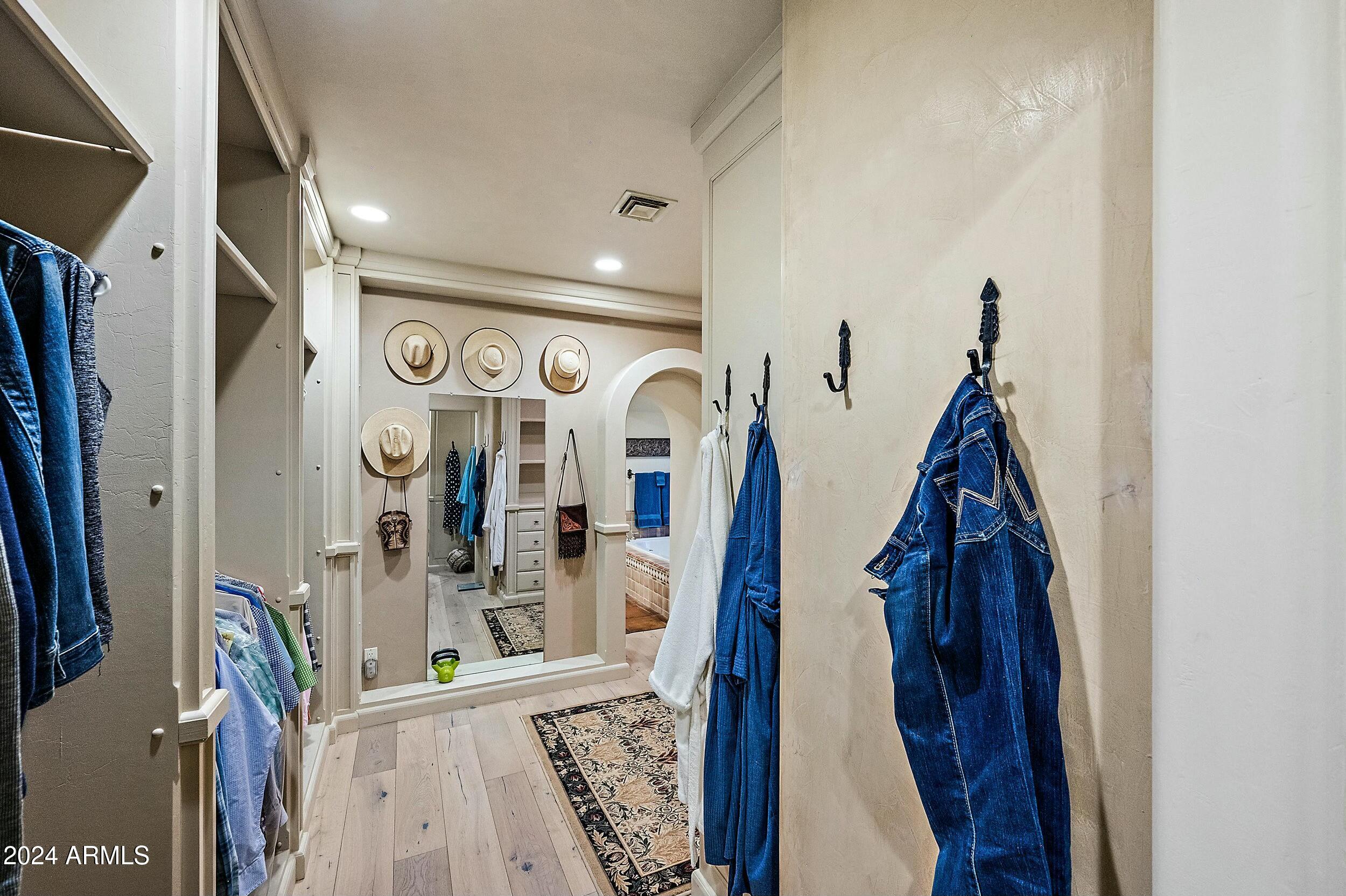 Fort McDowell, Arizona 85264, United States, 5 Bedrooms Bedrooms, ,7 BathroomsBathrooms,Residential,Active,23425