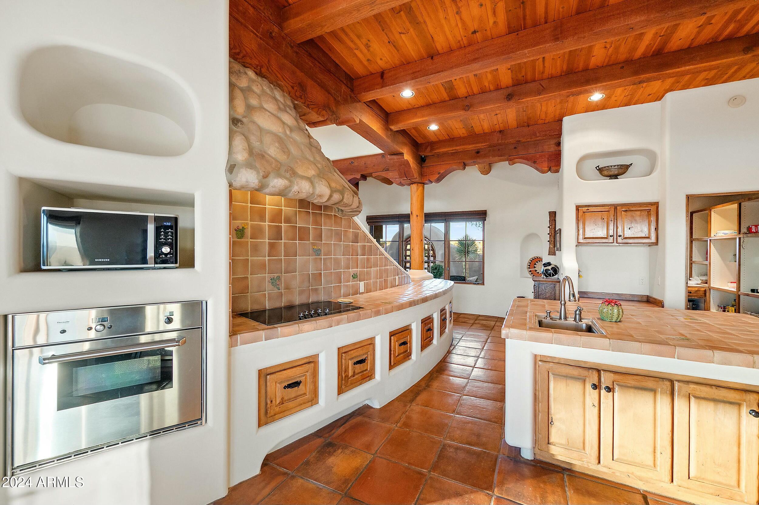 Fort McDowell, Arizona 85264, United States, 5 Bedrooms Bedrooms, ,7 BathroomsBathrooms,Residential,Active,23425