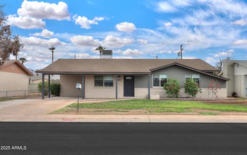 2239 E WIER Avenue Phoenix AZ 85040