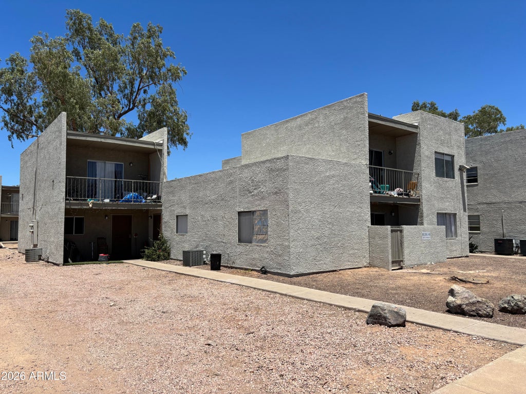 Photo of 2802 E Marconi Avenue, Phoenix, AZ 85032 (MLS # 7052993)
