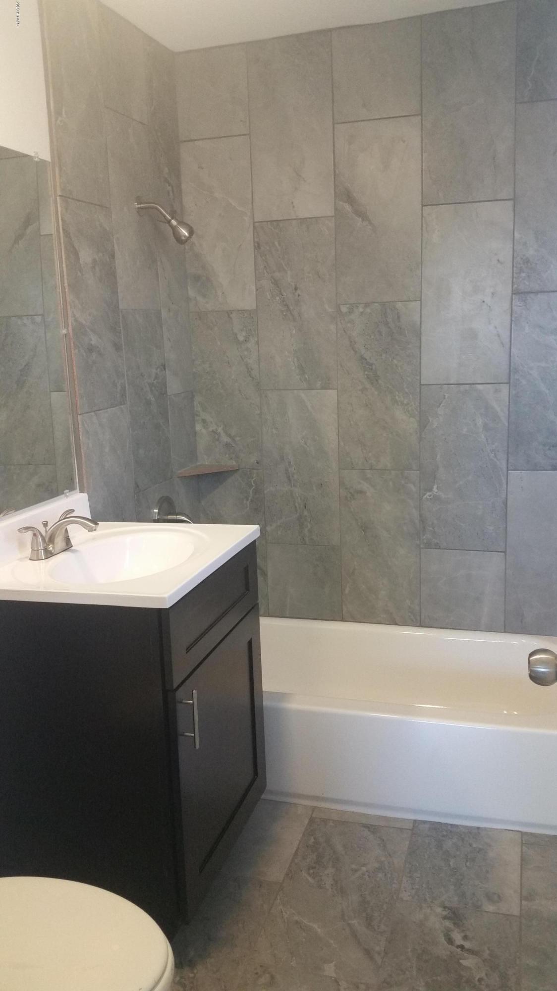 1602 W McDowell Road Unit 202