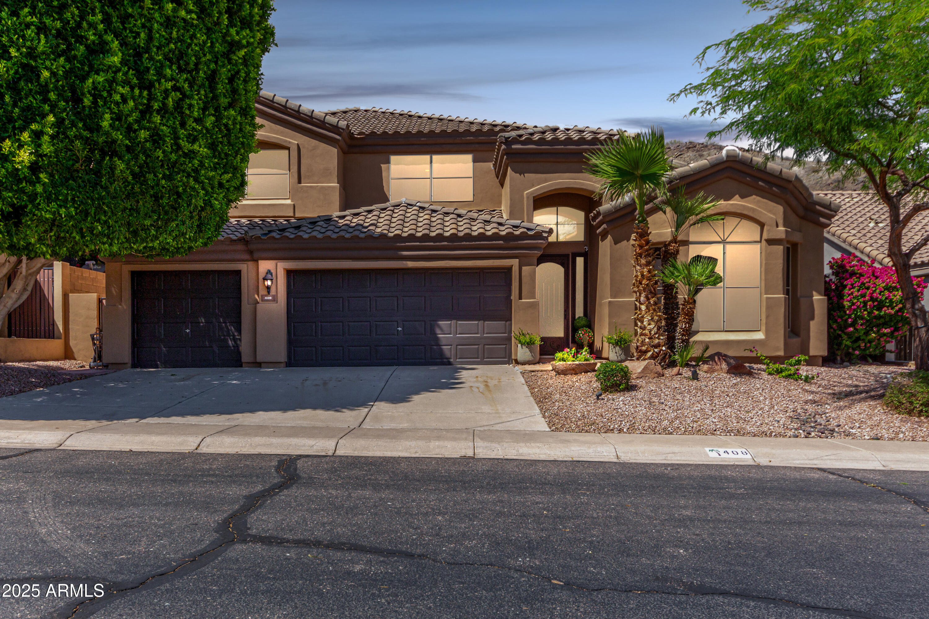 408 E SILVERWOOD Drive