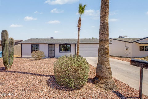 Photo of 3628 E Nisbet Road, Phoenix, AZ 85032 (MLS # 7022271)