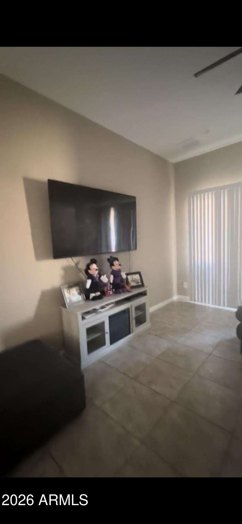 Properties 4 38212 W Santa Monica Avenue