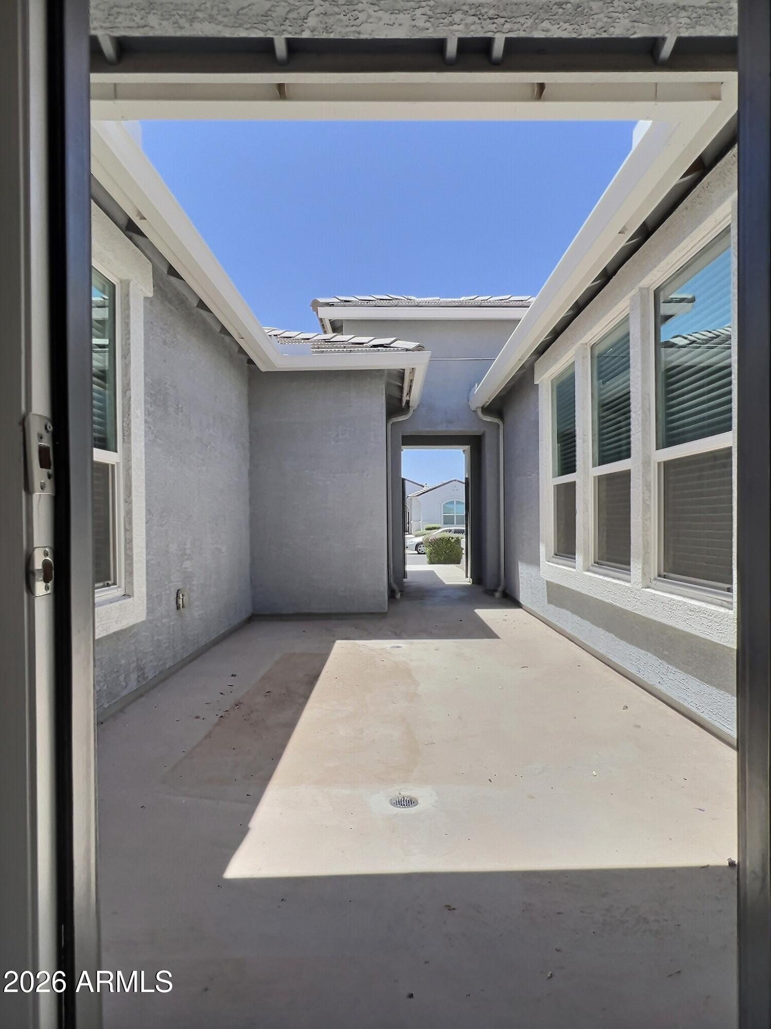 38212 W Santa Monica Avenue