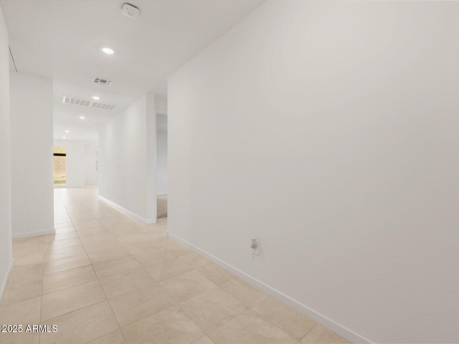 24466 W GROVE Street