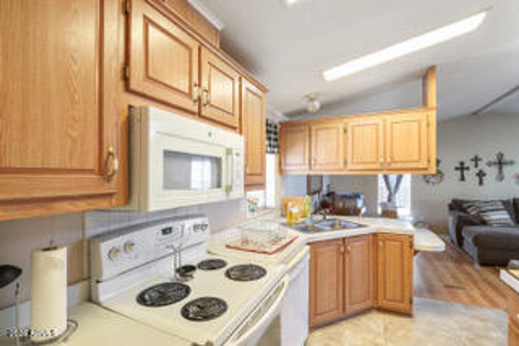 Photo of 450 W Sunwest Drive #194, Casa Grande, AZ 85122 (MLS # 6992615)