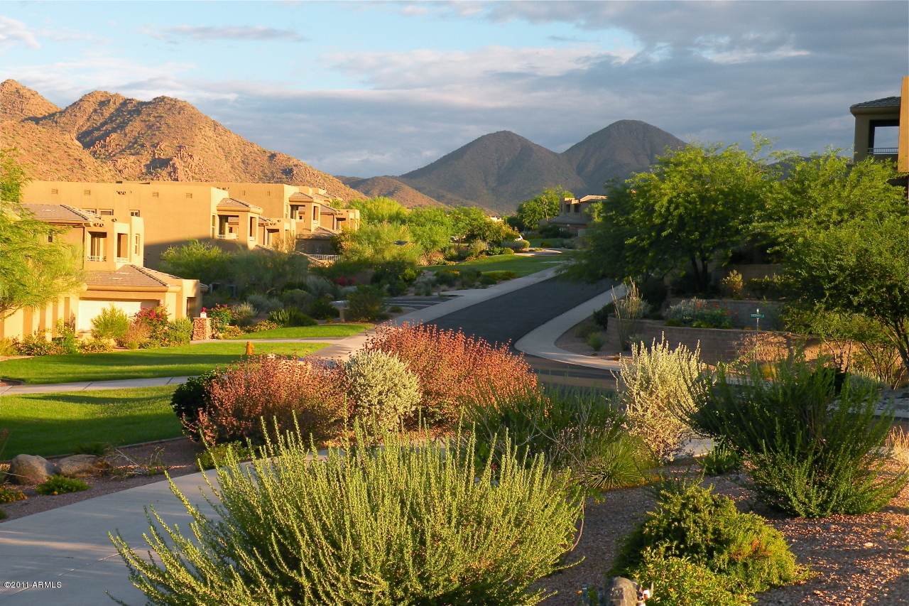 14850 E GRANDVIEW Drive 224