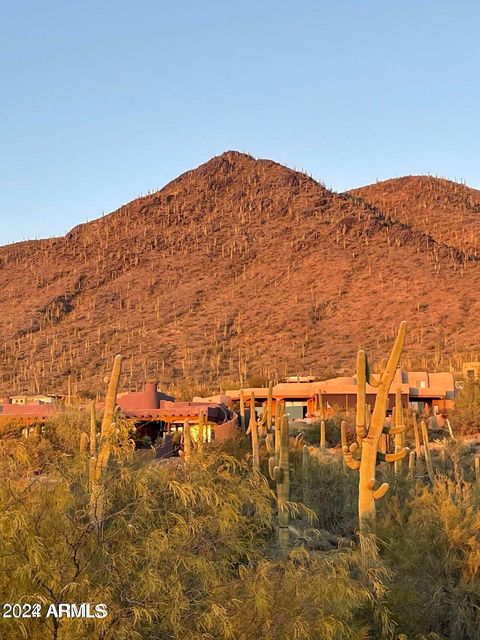 A home in Cave Creek