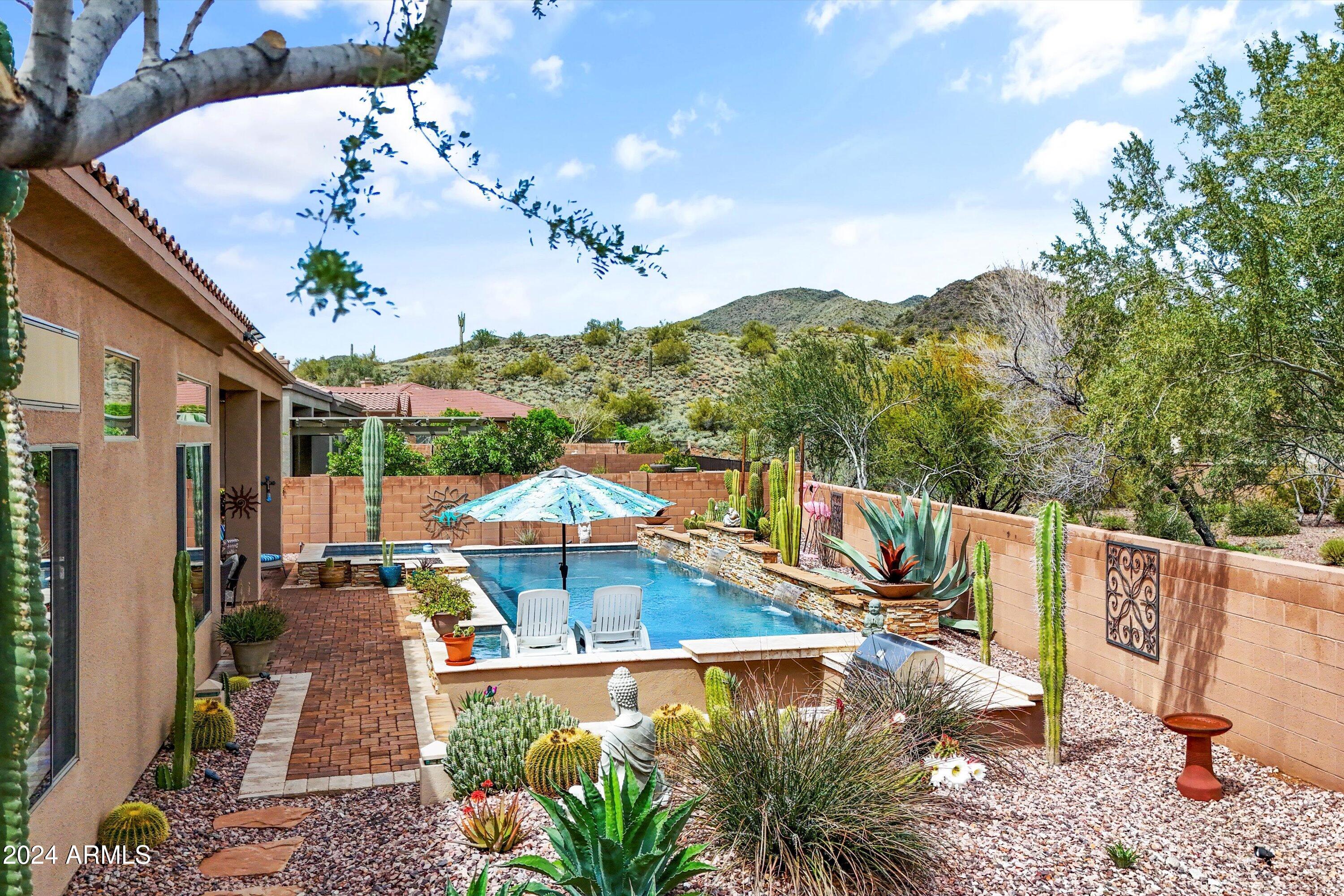 Anthem, Arizona 85086, United States, 4 Bedrooms Bedrooms, ,4 BathroomsBathrooms,Residential,Pending,24087