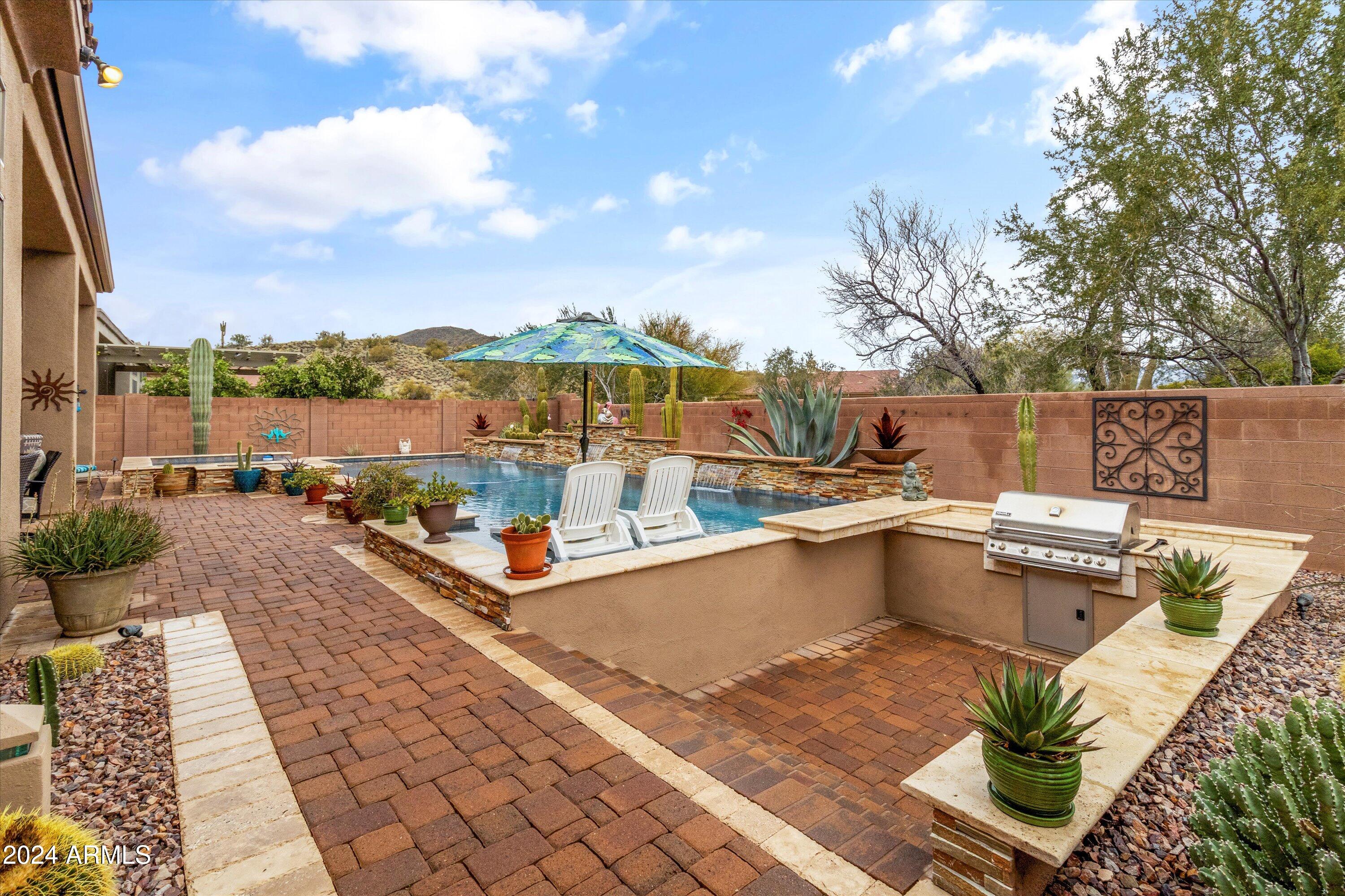 Anthem, Arizona 85086, United States, 4 Bedrooms Bedrooms, ,4 BathroomsBathrooms,Residential,Pending,24087